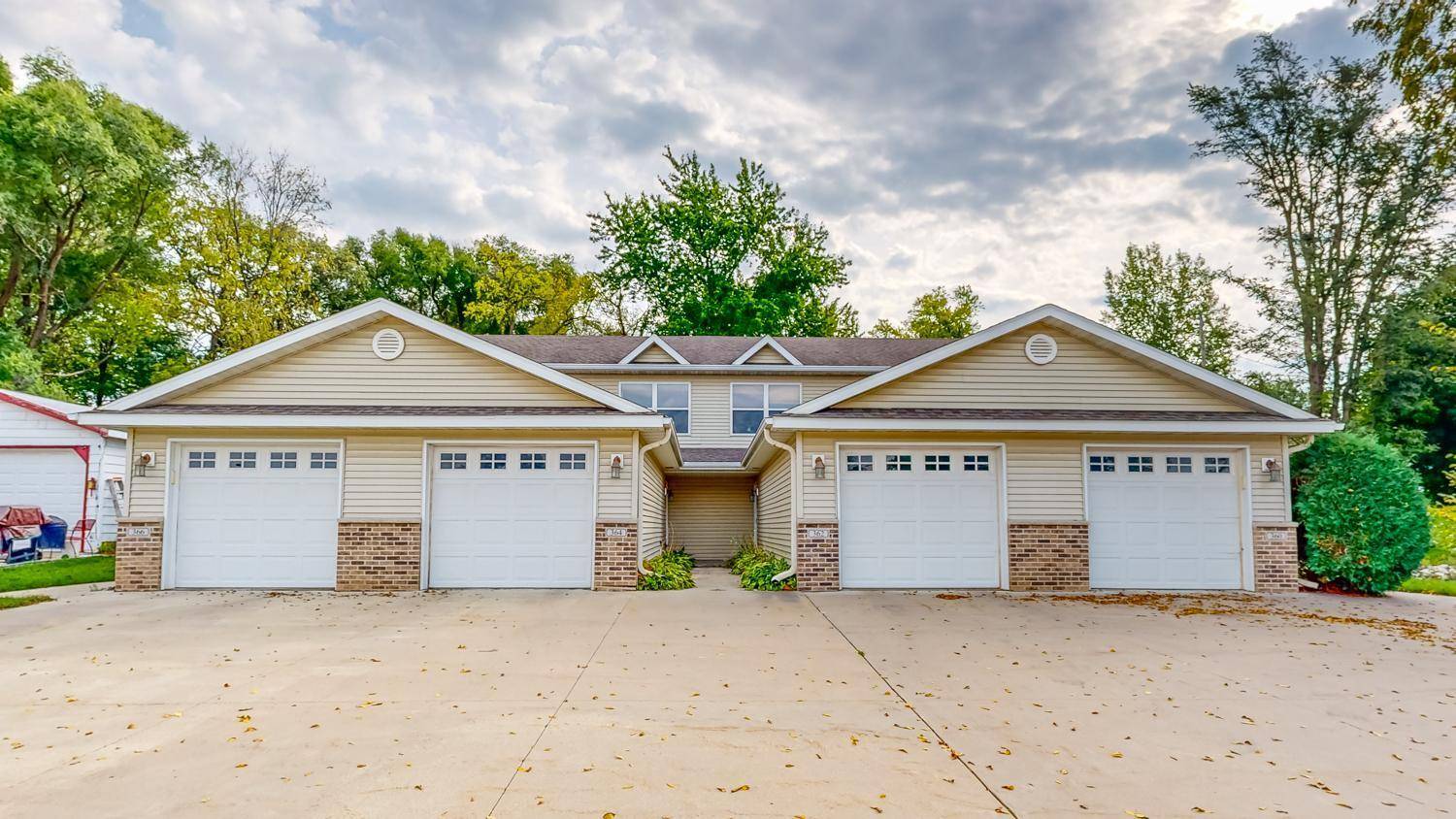 Chatfield, MN 55923,364 Main ST N