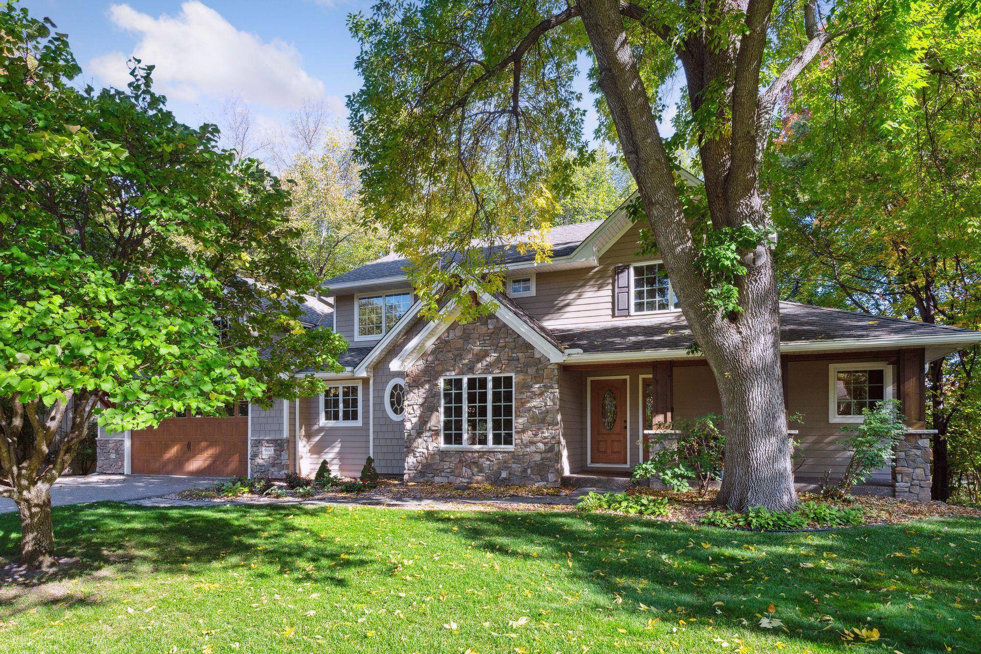 Plymouth, MN 55447,900 Brockton LN N