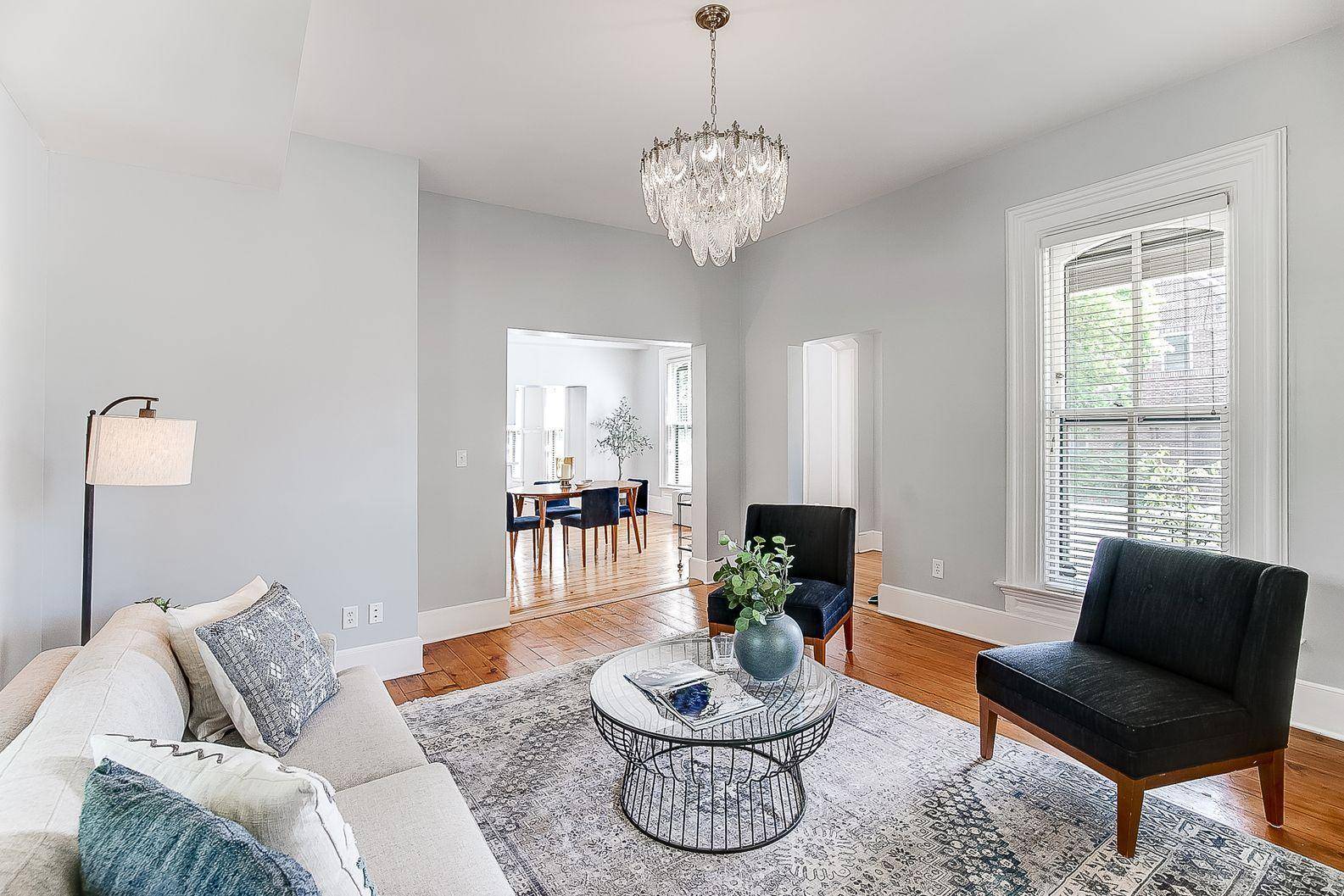 Minneapolis, MN 55404,2327 Pillsbury AVE S