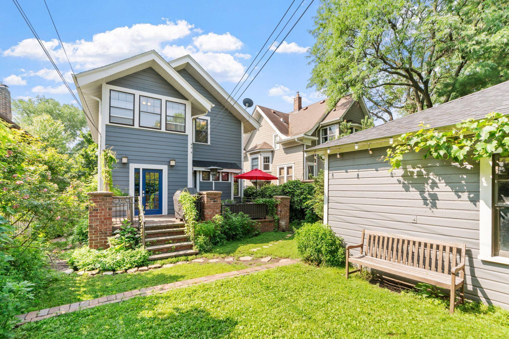 Saint Paul, MN 55104,2191 Dayton AVE
