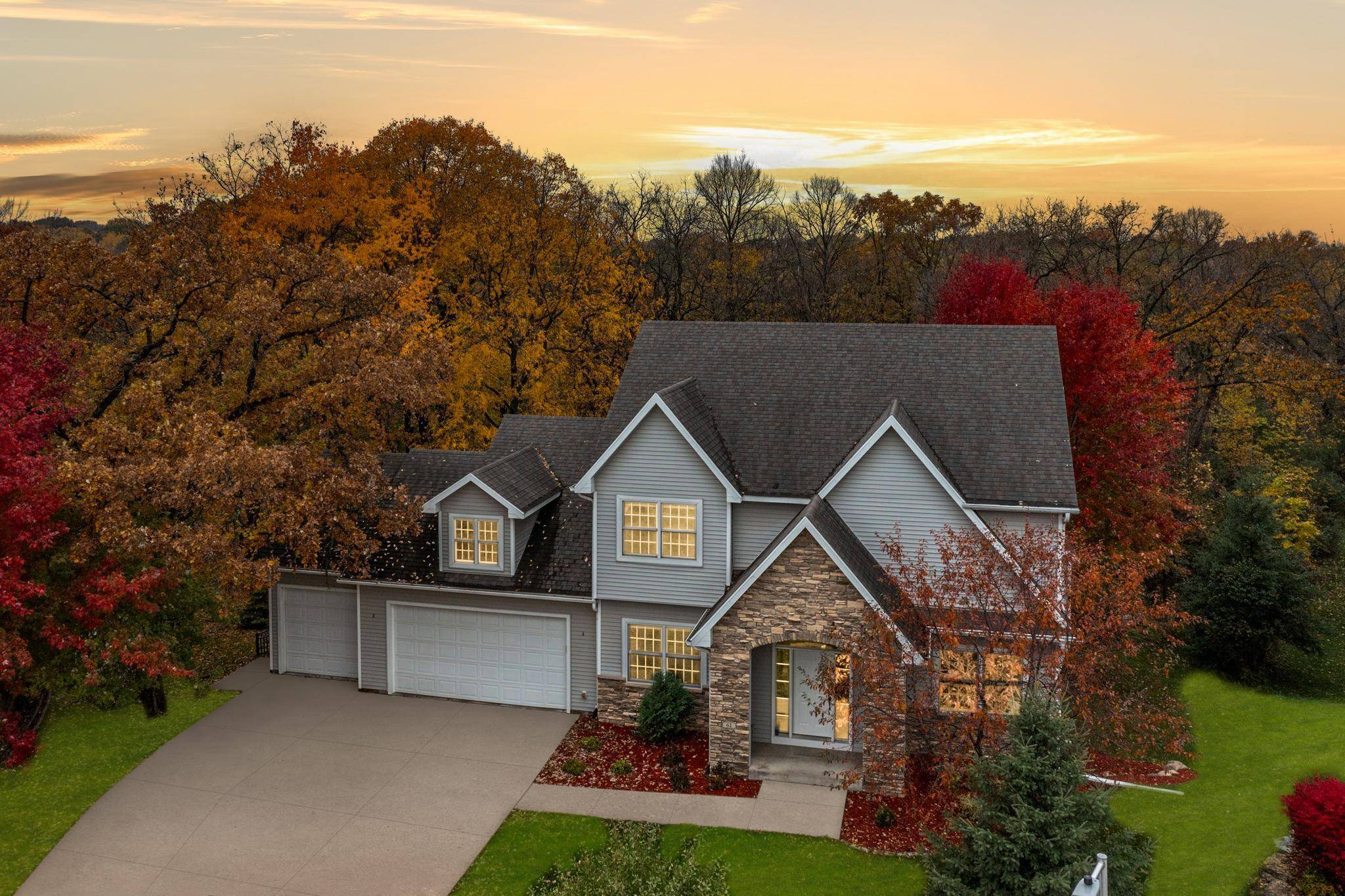 Rochester, MN 55906,61 River CT NE