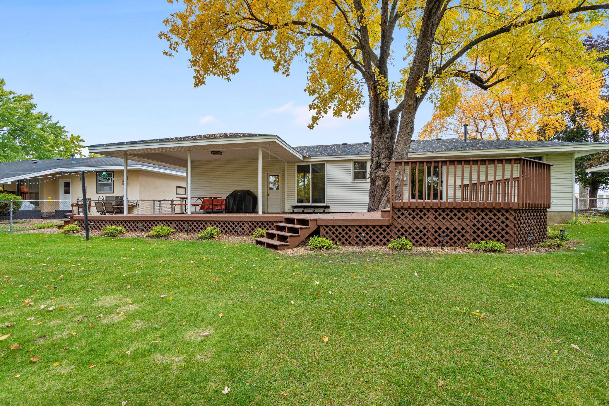 Spring Lake Park, MN 55432,910 79th AVE NE