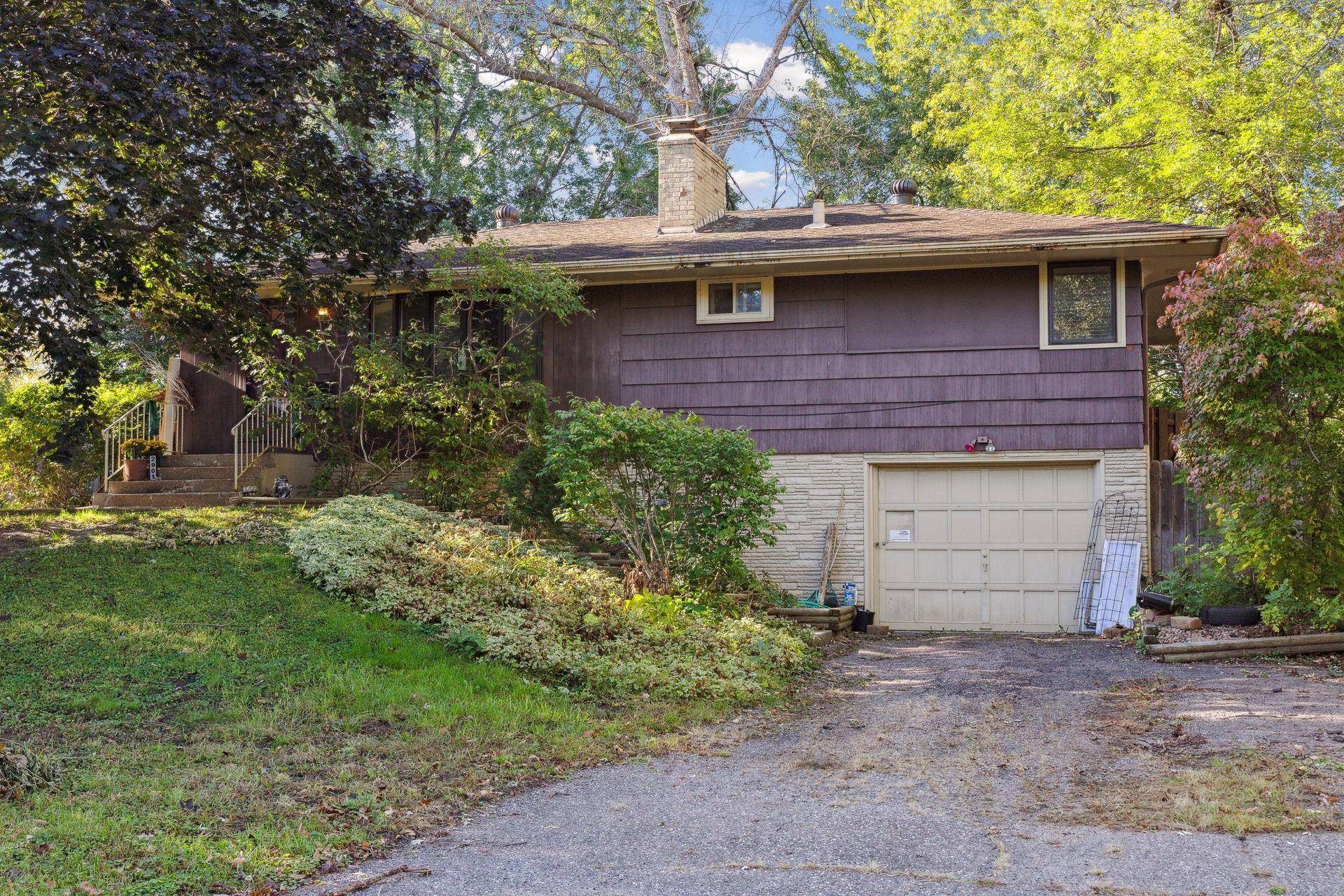 New Hope, MN 55427,2901 Valle Vista ST