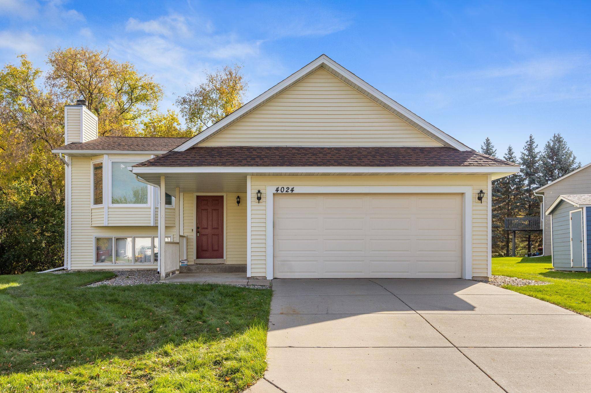 Savage, MN 55378,4024 134th CIR