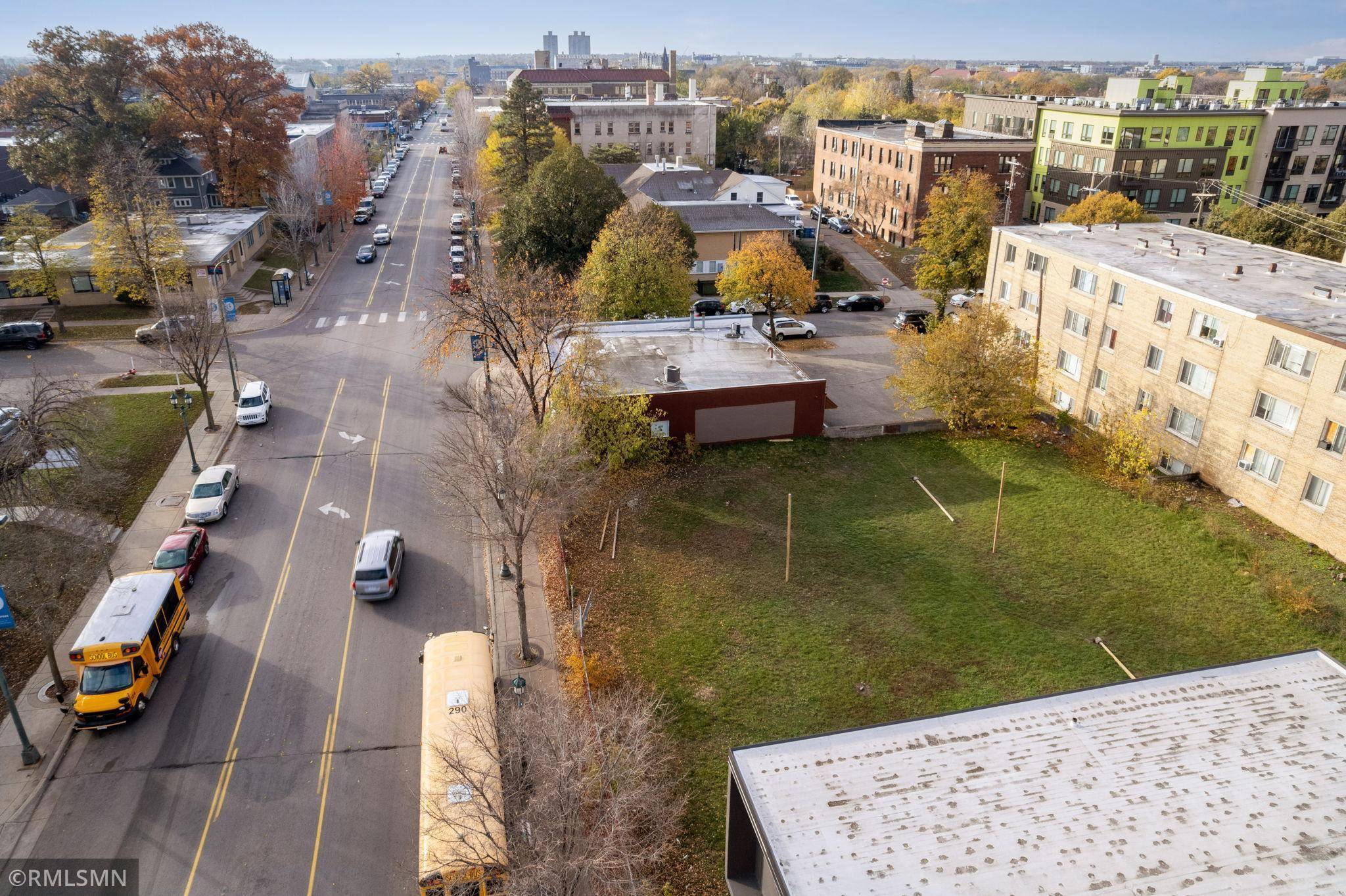 Minneapolis, MN 55404,2120 Nicollet AVE