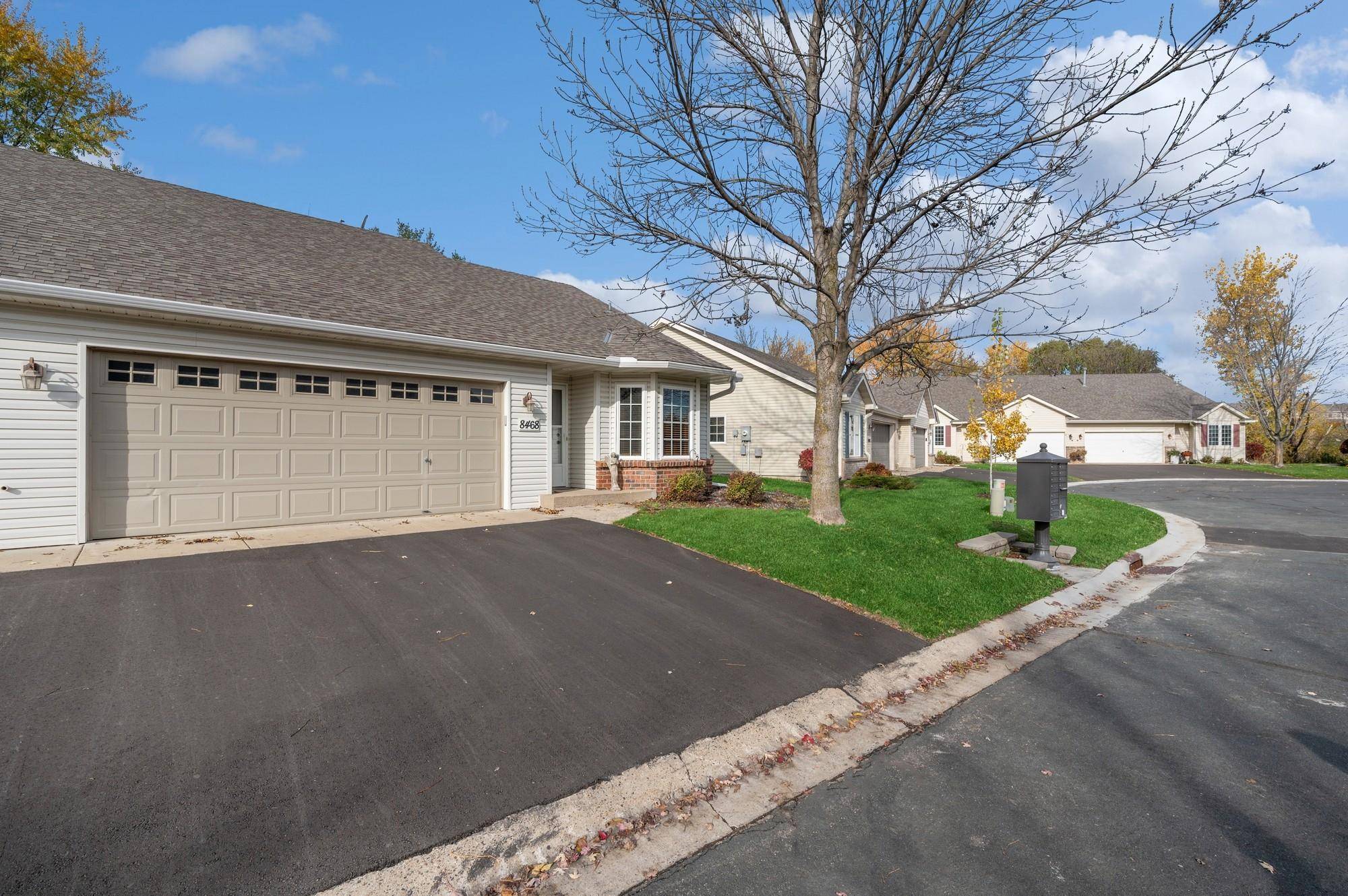 Chanhassen, MN 55317,8468 Powers PL