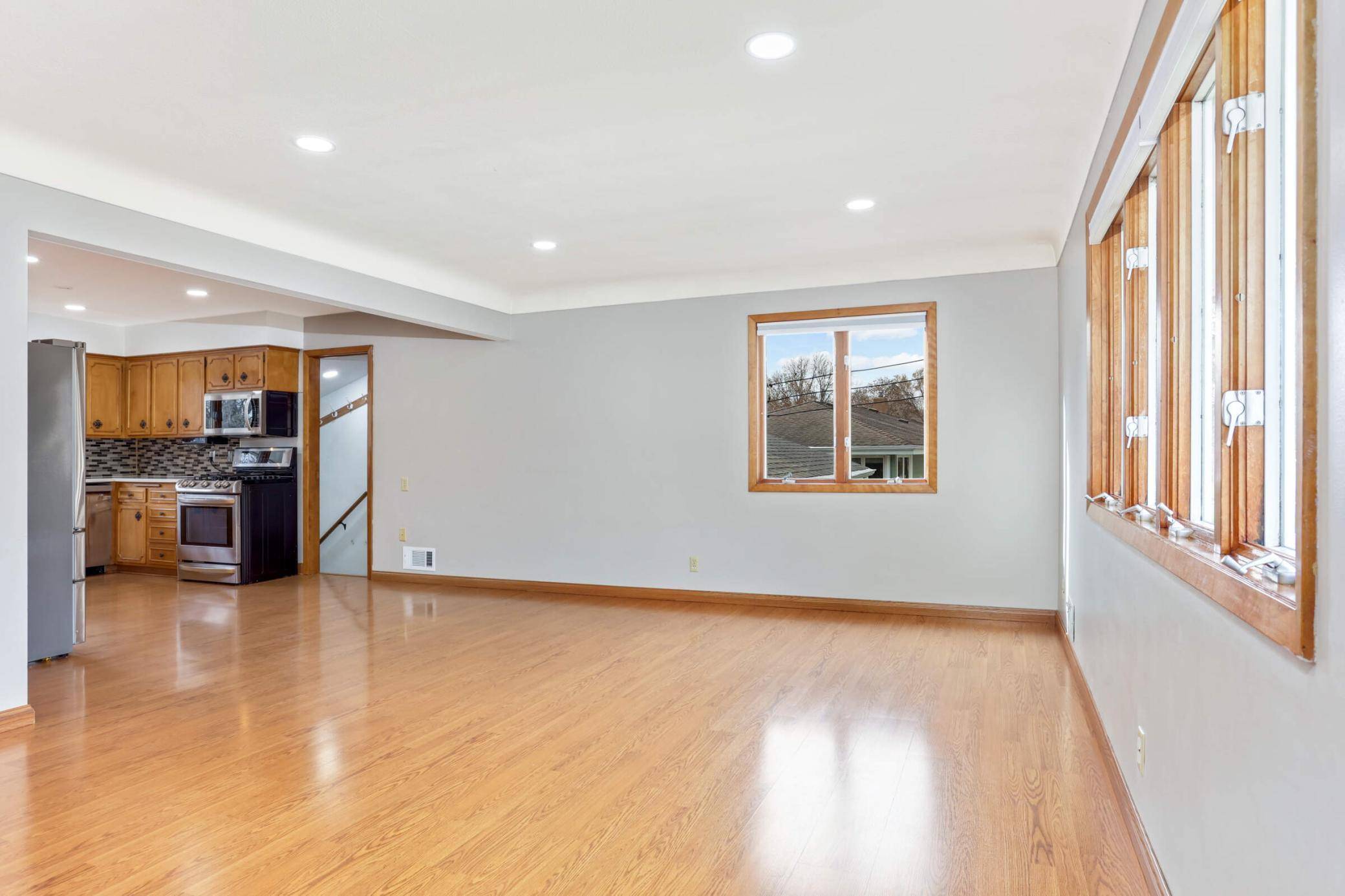White Bear Lake, MN 55110,1915 Lombardy LN