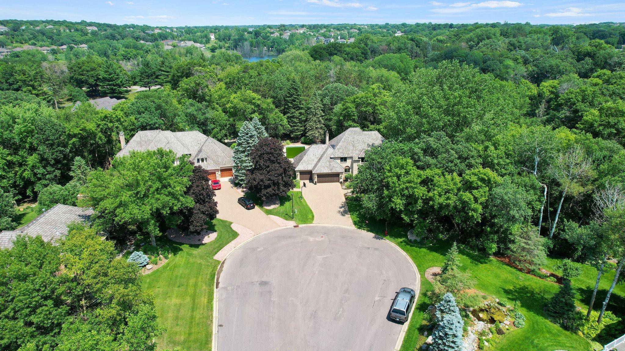 Apple Valley, MN 55124,13637 Duluth CIR