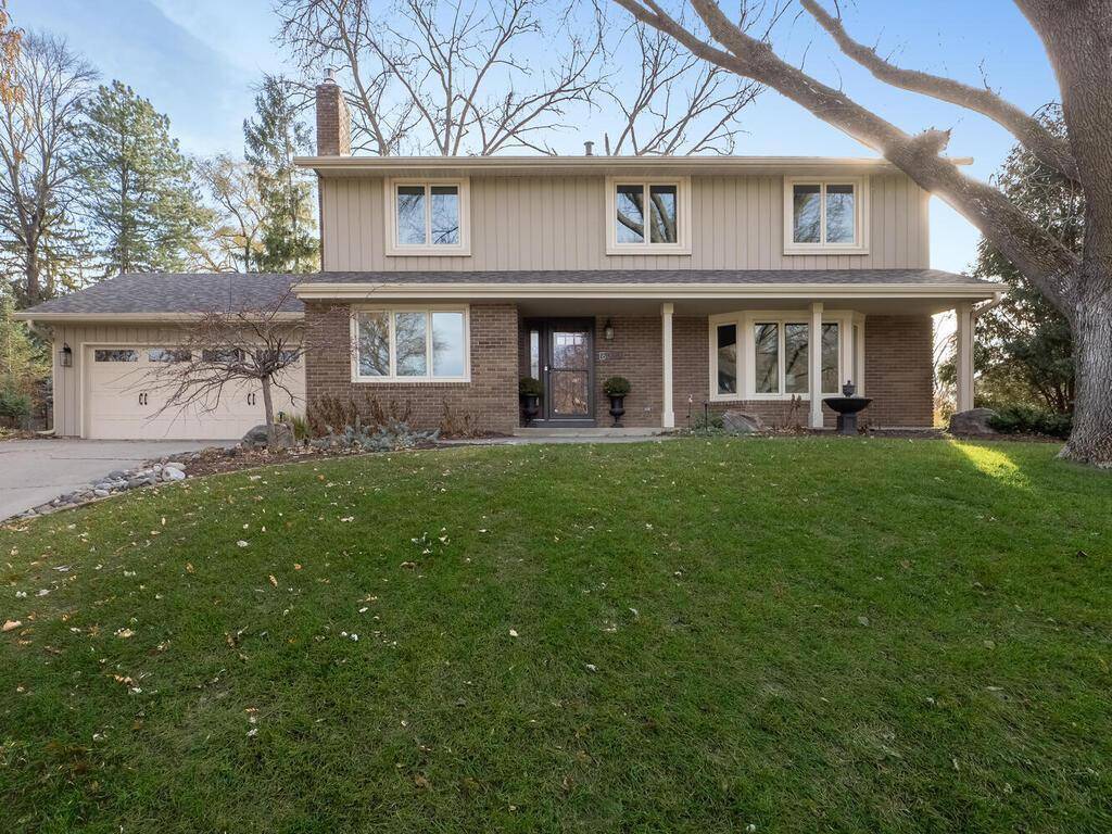 Edina, MN 55436,6068 Olinger CIR