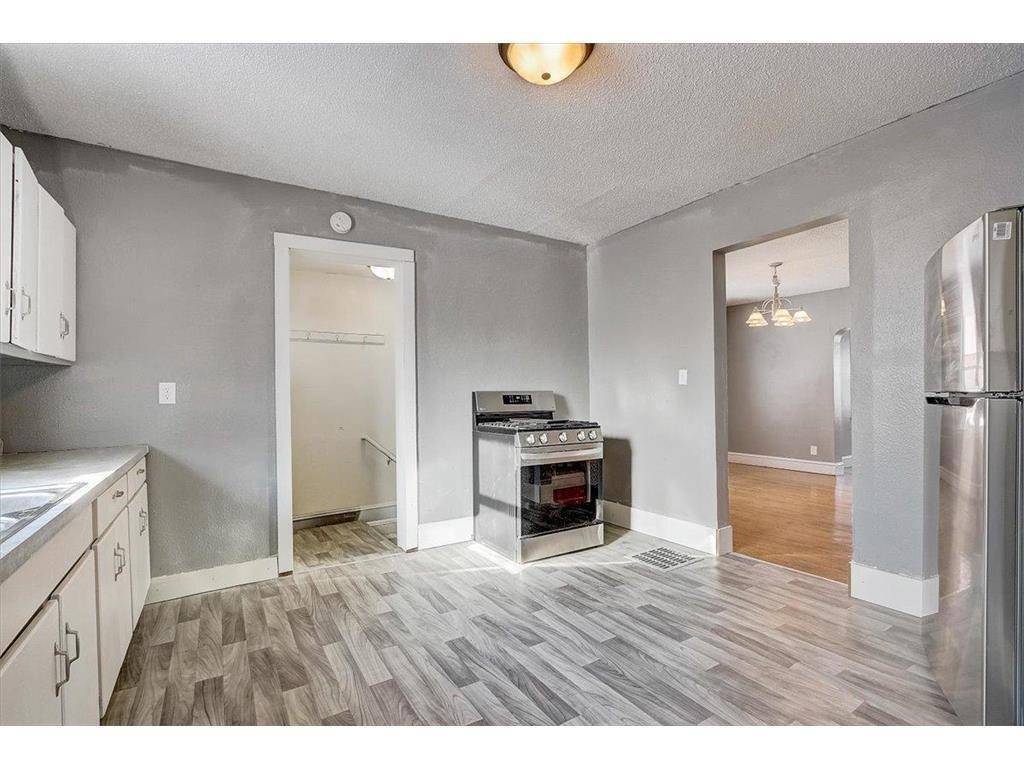 Saint Paul, MN 55106,401 Hope ST