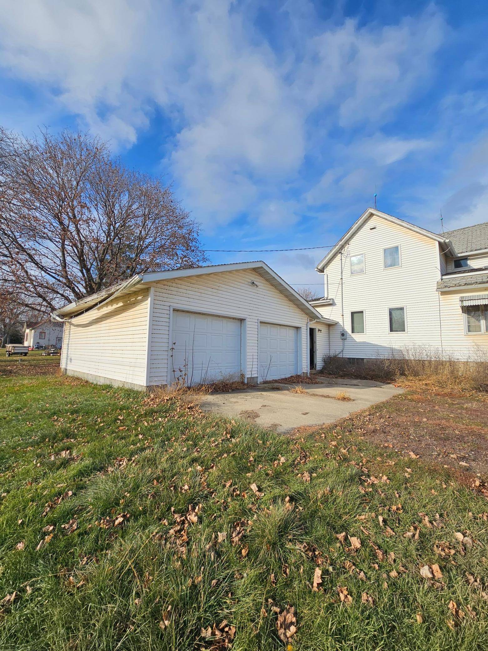 Dunnell, MN 56127,125 N Stenstrum AVE