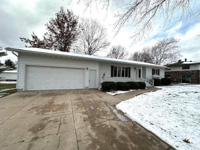 Caledonia, MN 55921,327 N Sunnyside DR