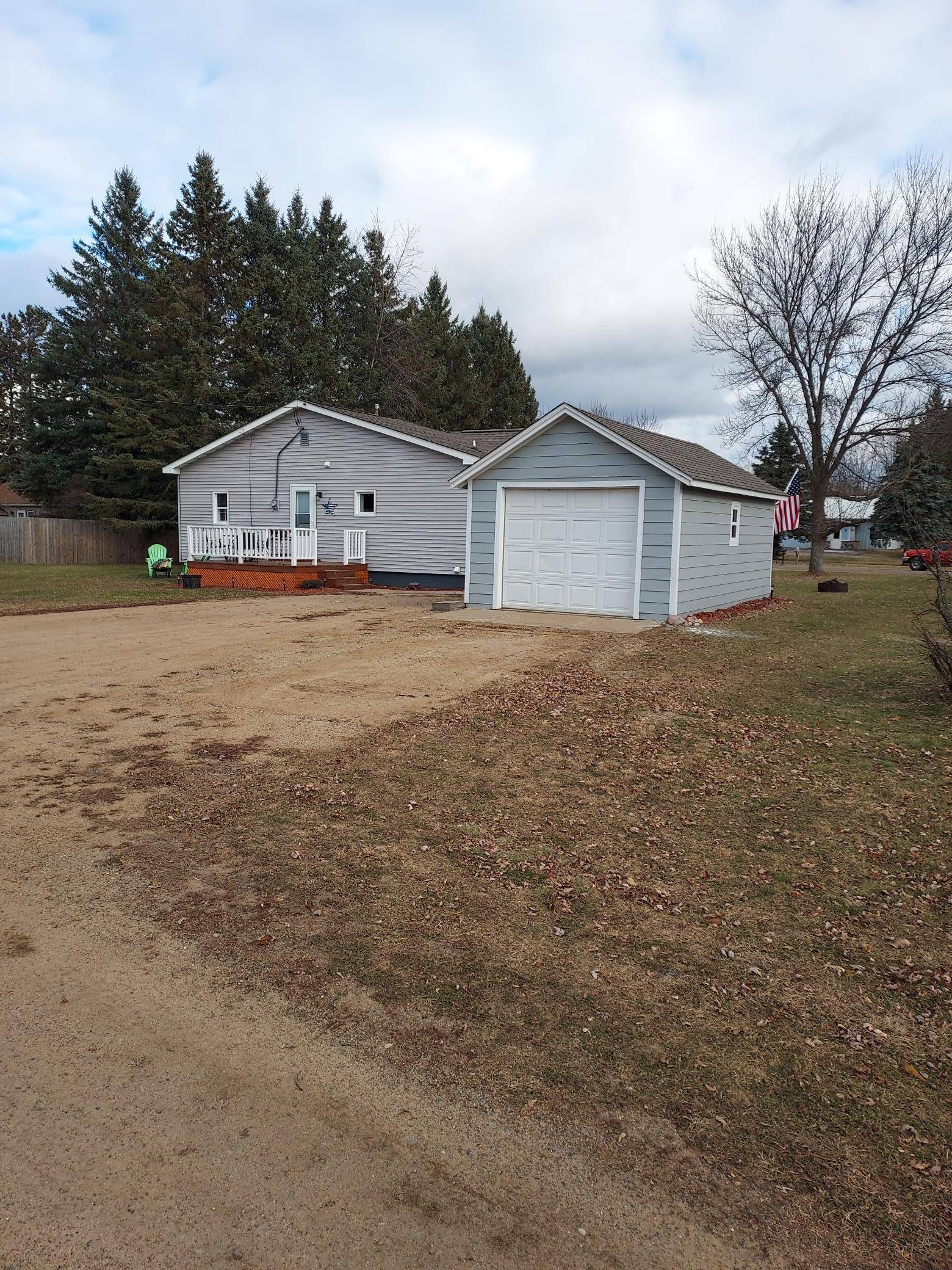 Pine River, MN 56474,101 York ST