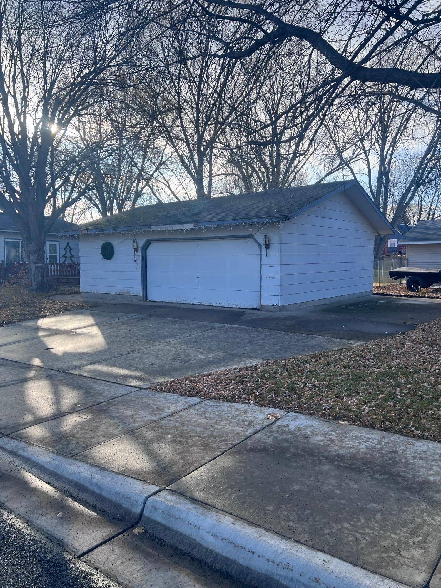 Waconia, MN 55387,500 W 2nd ST