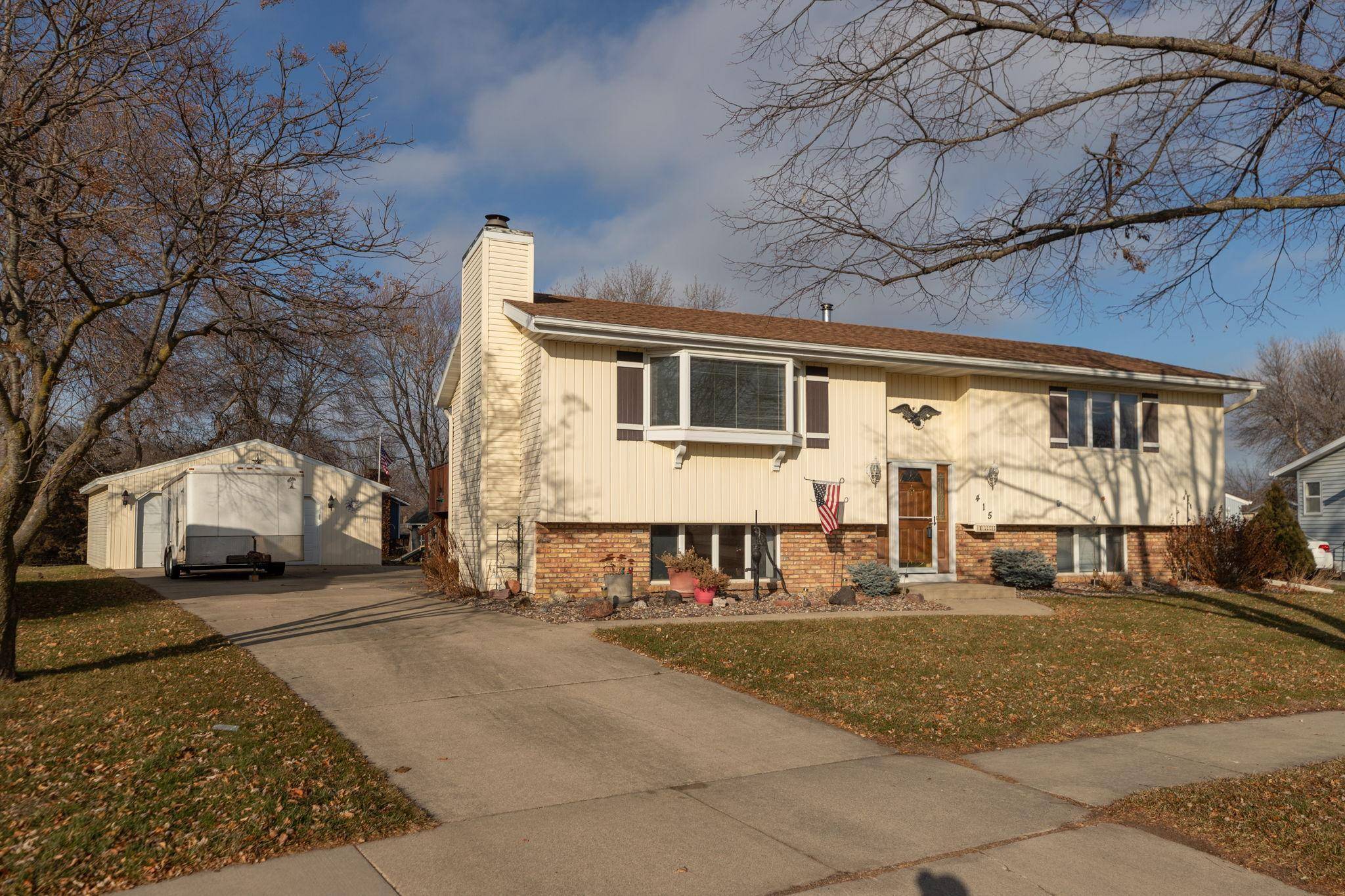 Rochester, MN 55904,415 17 1/2 ST SE