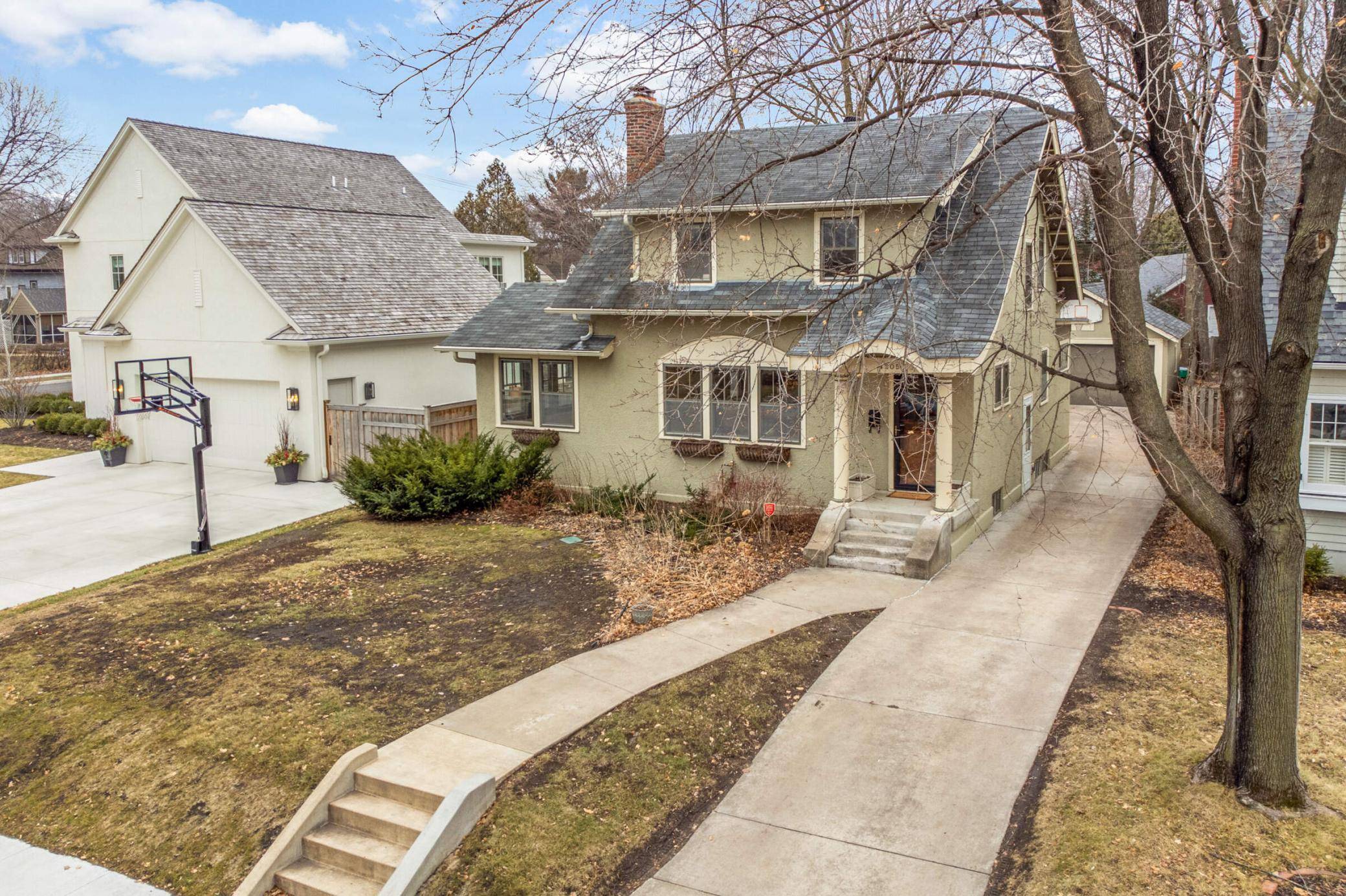 Edina, MN 55424,4205 Branson ST