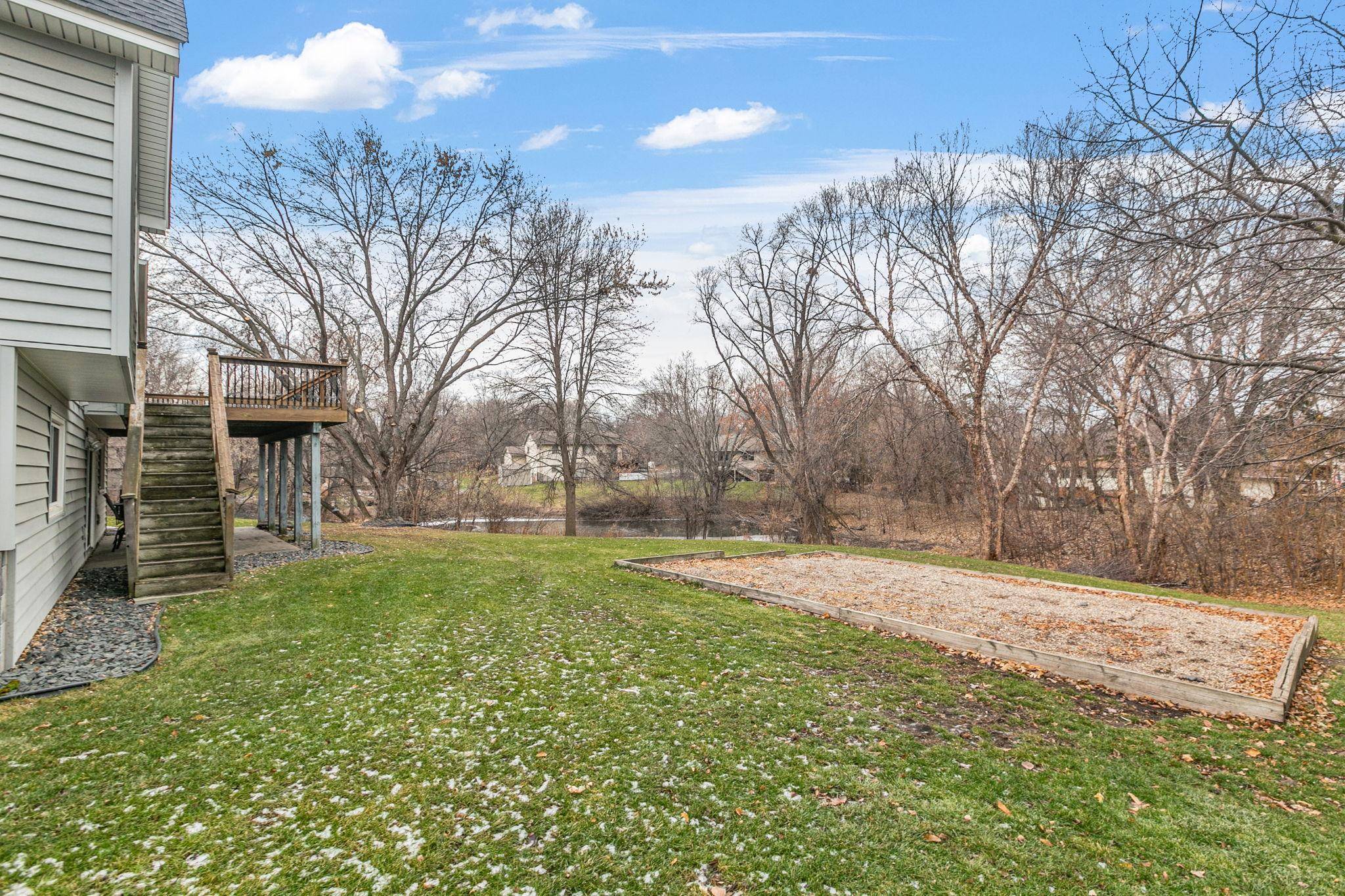 17017 Glencoe CIR Lakeville, MN 55044