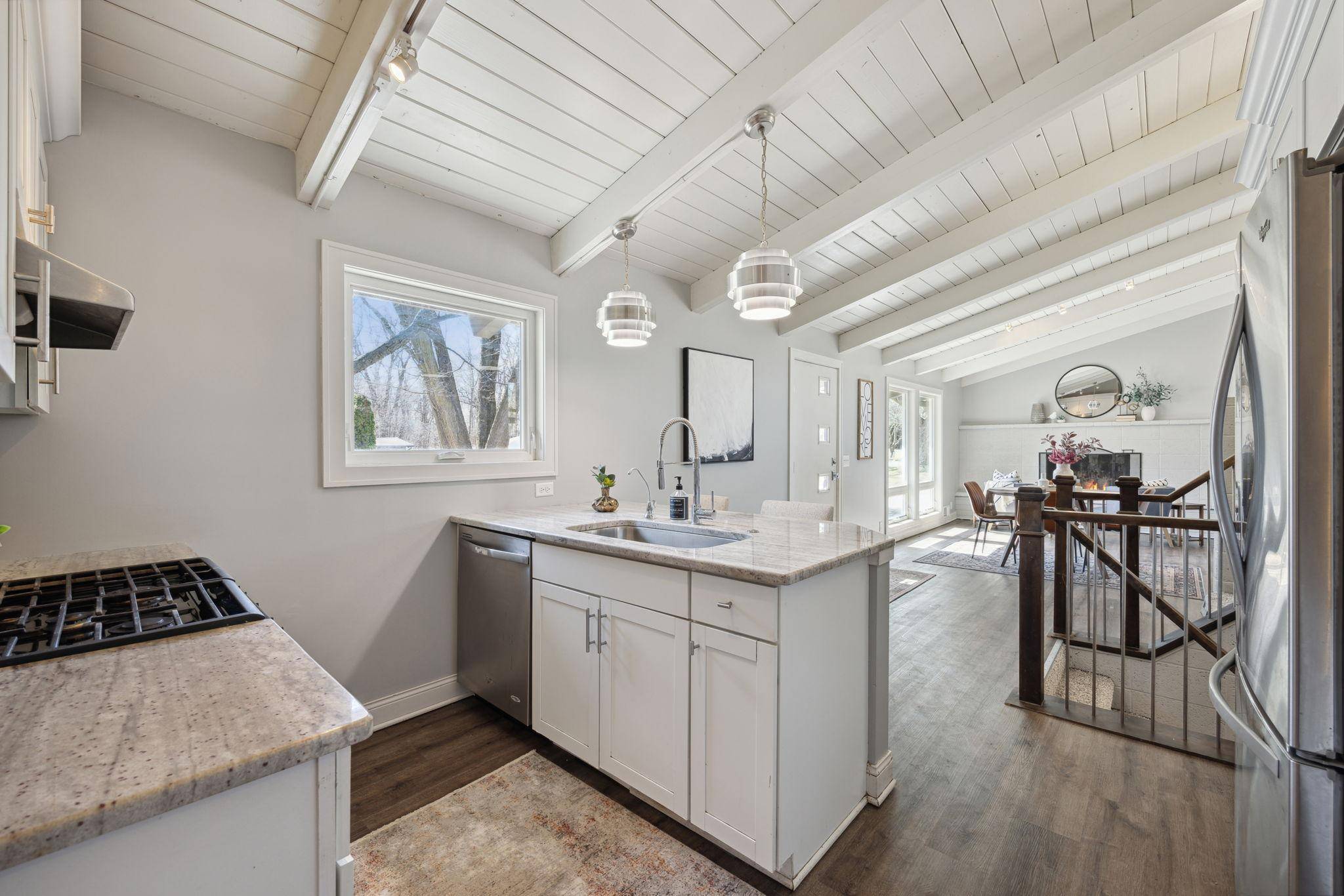 Shorewood, MN 55331,5780 Echo RD
