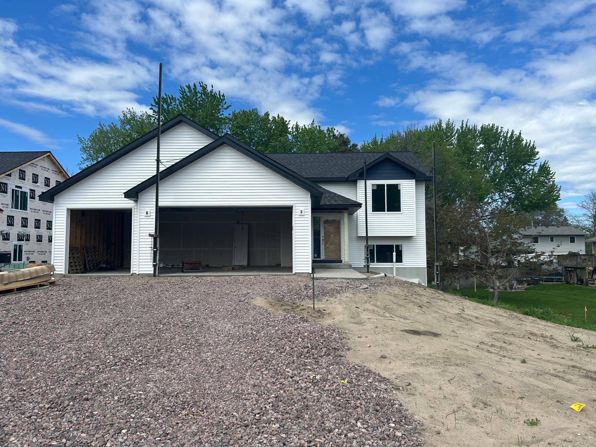 Blaine, MN 55434,727 114th LN NE