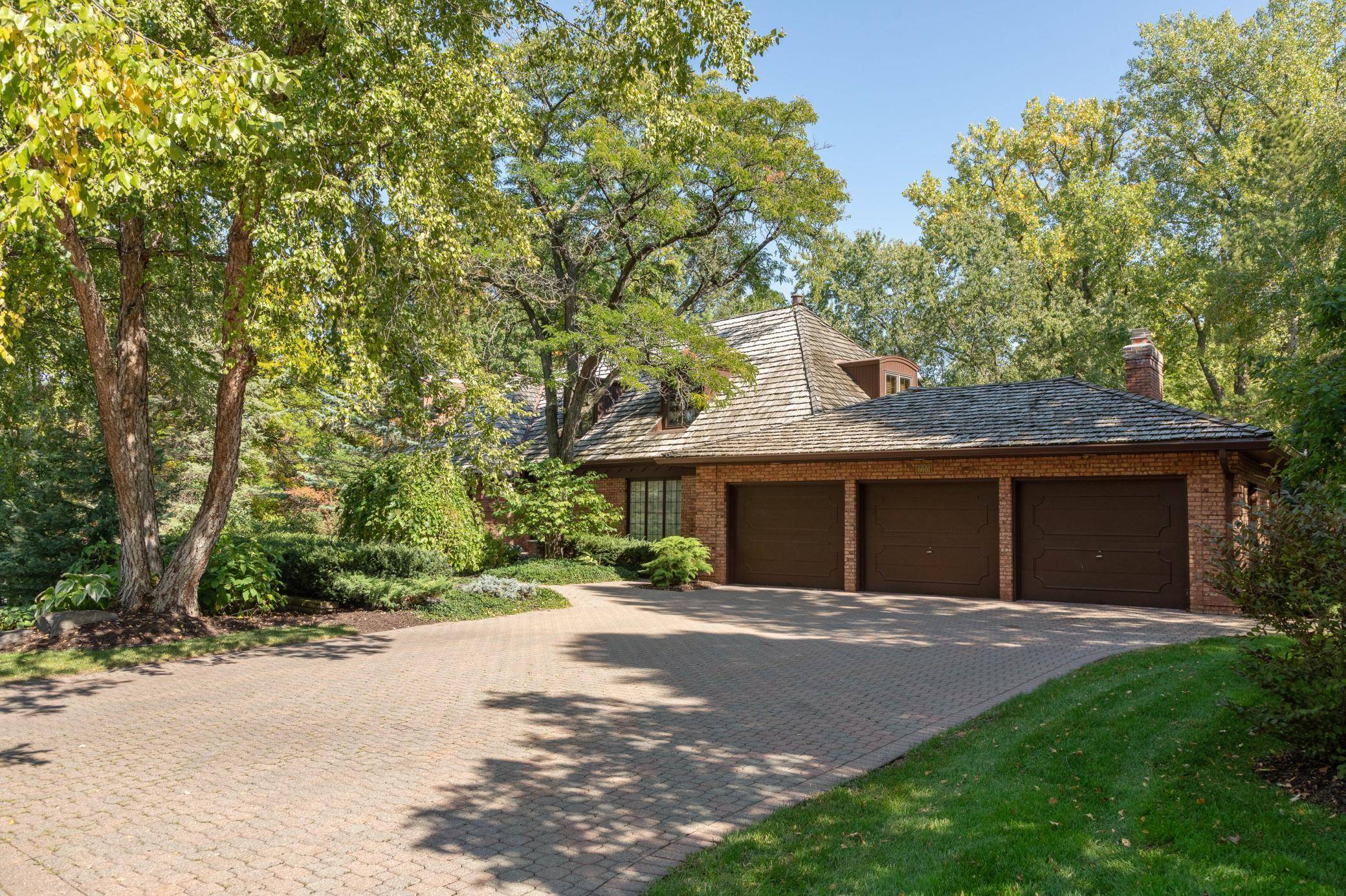 Edina, MN 55439,6601 Iroquois TRL