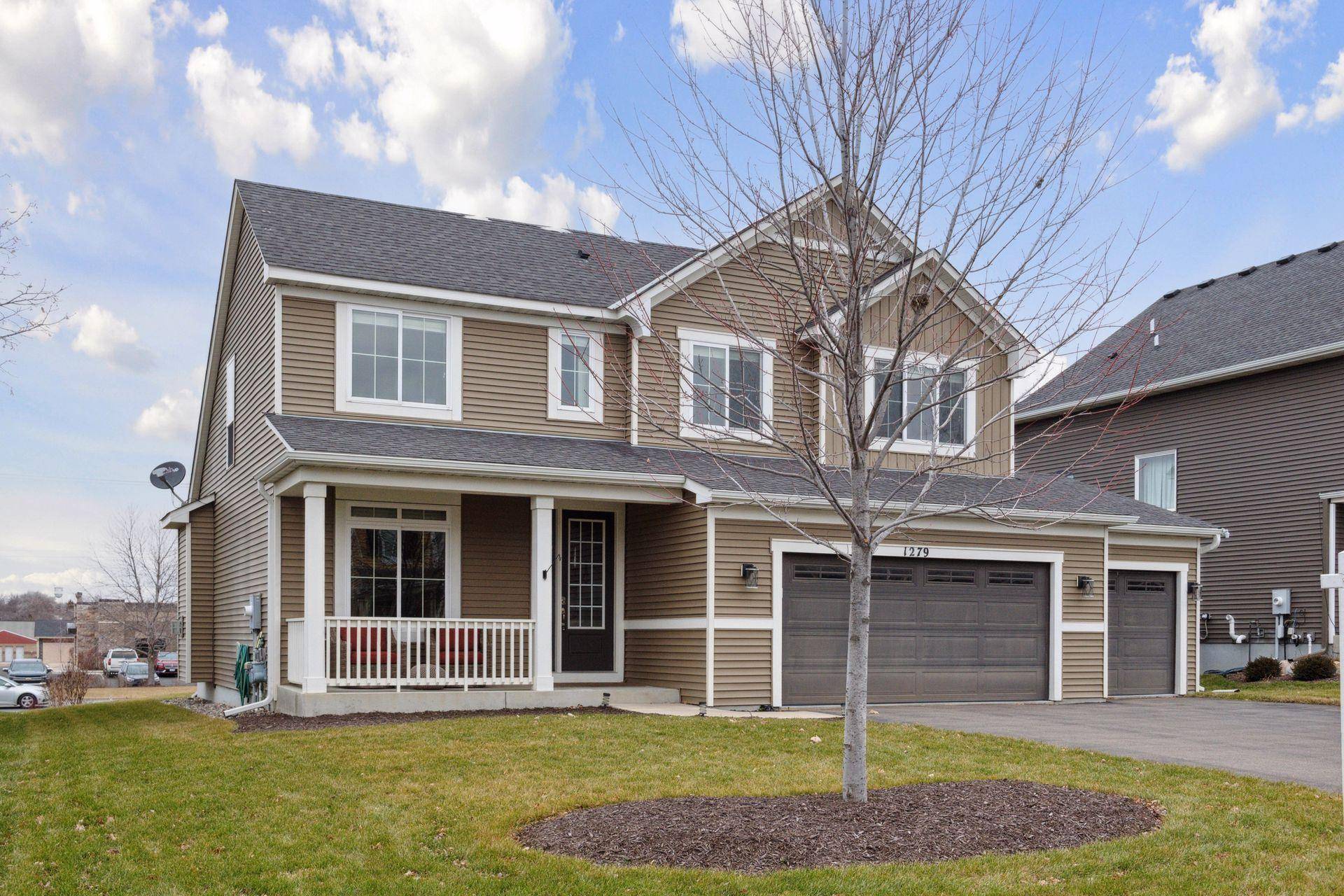 Waconia, MN 55387,1279 Farmhouse DR