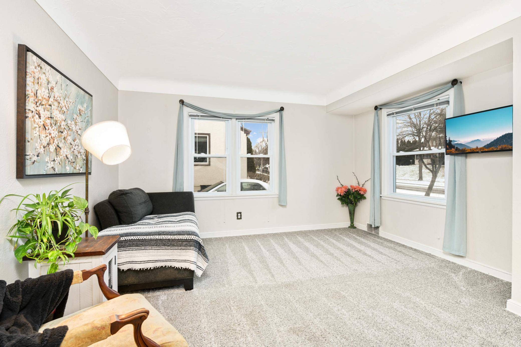 Saint Paul, MN 55119,1821 Margaret ST