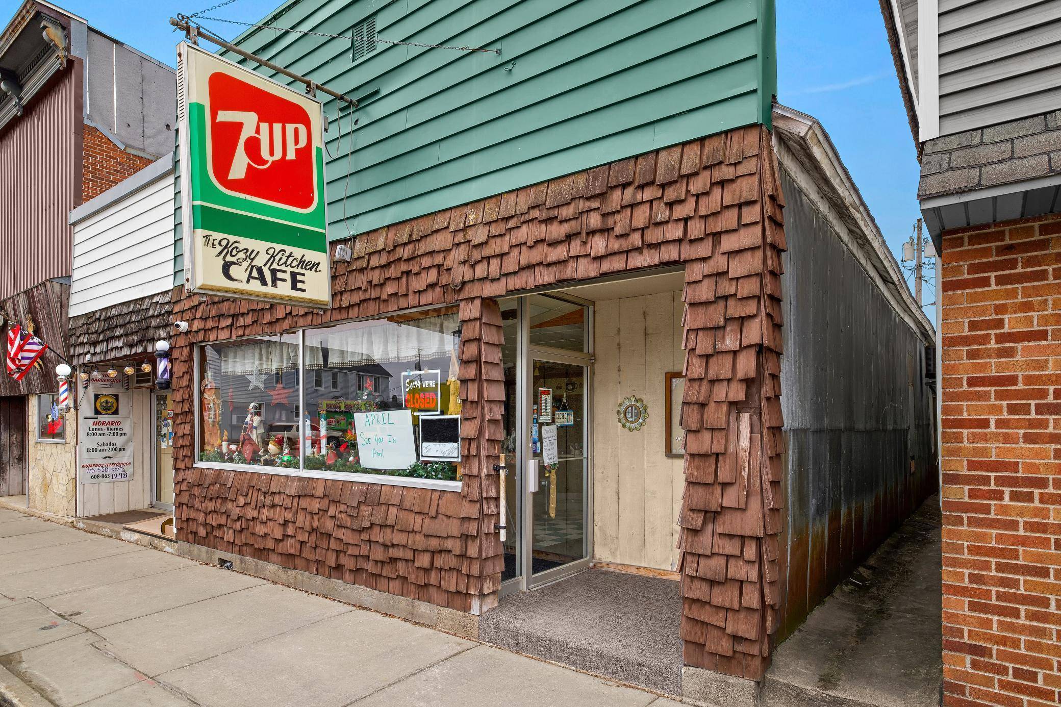 Arcadia, WI 54612,105 W Main ST