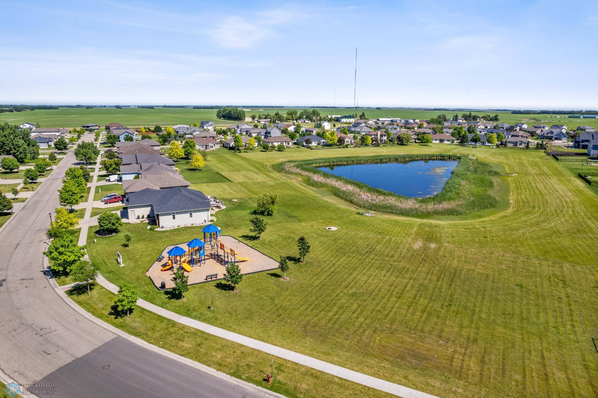 Moorhead, MN 56560,4732 Hampton LOOP S