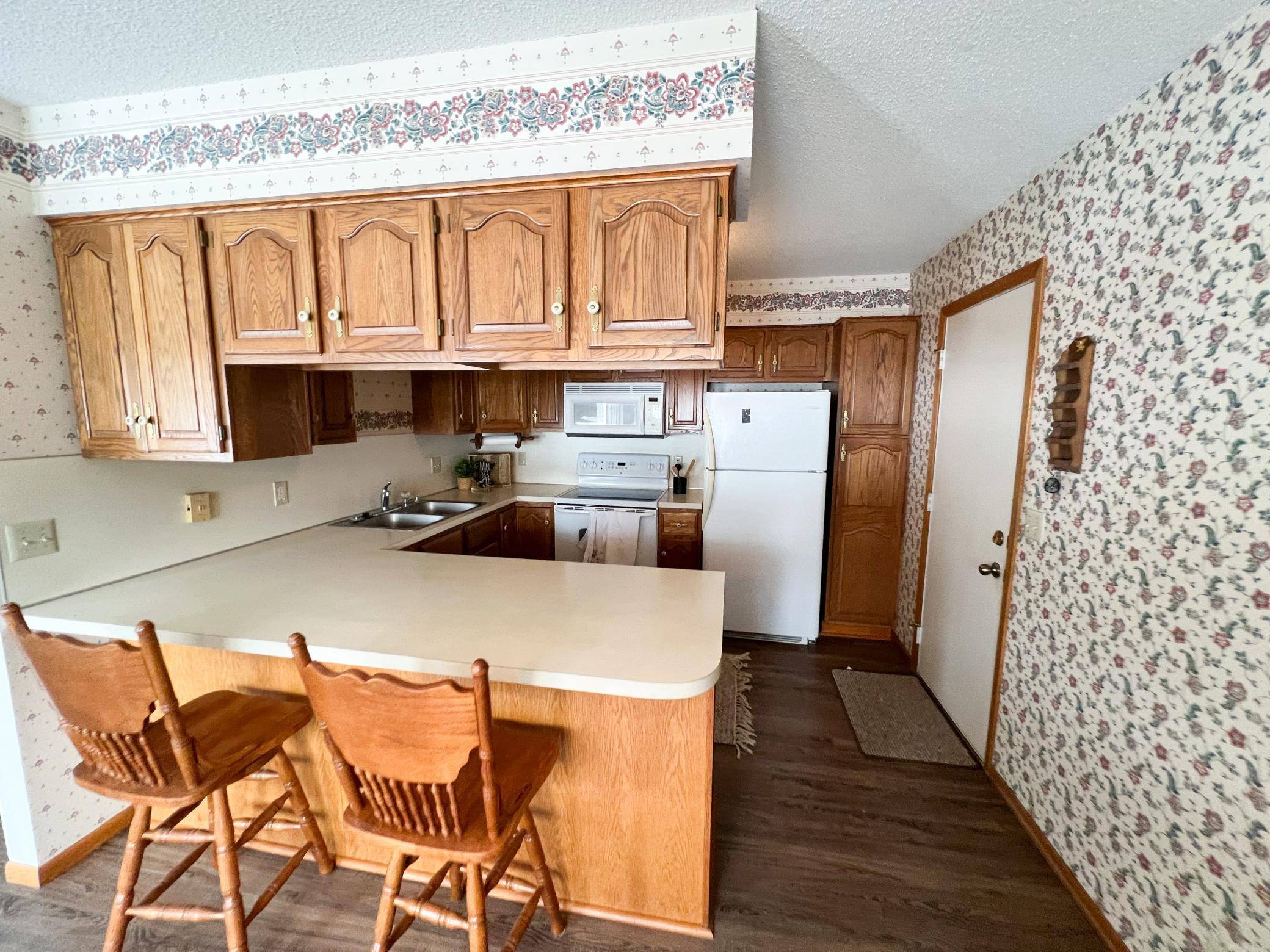 Worthington, MN 56187,925 Liberty DR #3