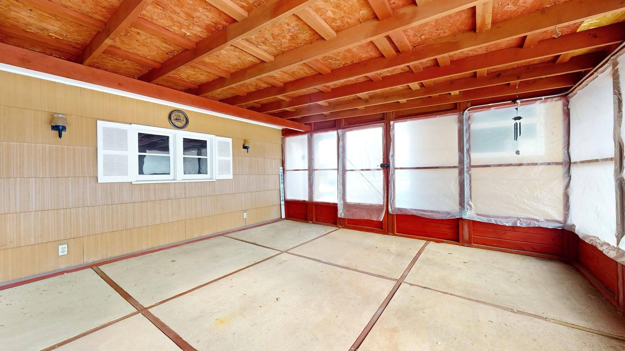 Roseville, MN 55113,2733 Woodbridge ST