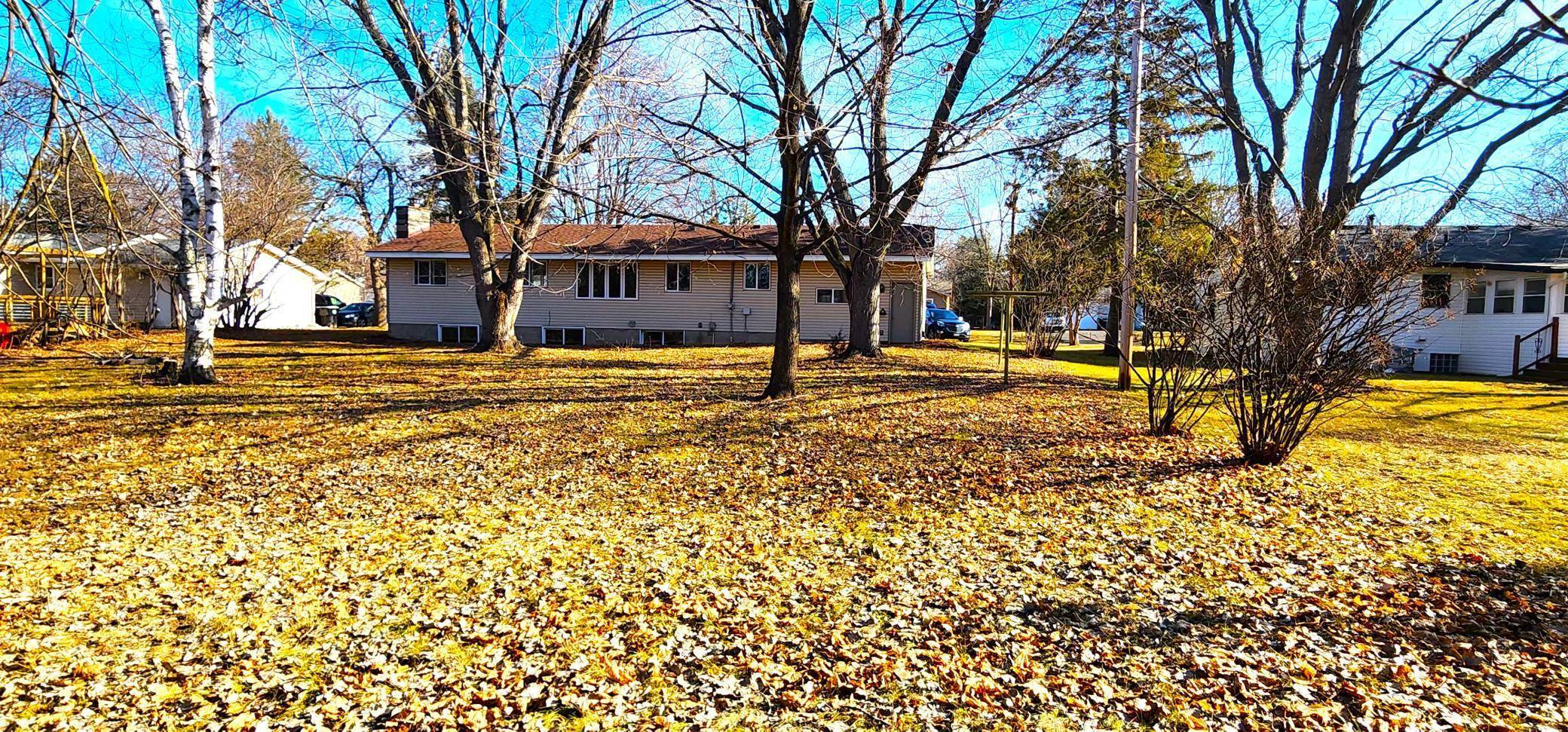 Isanti, MN 55040,109 5th AVE S