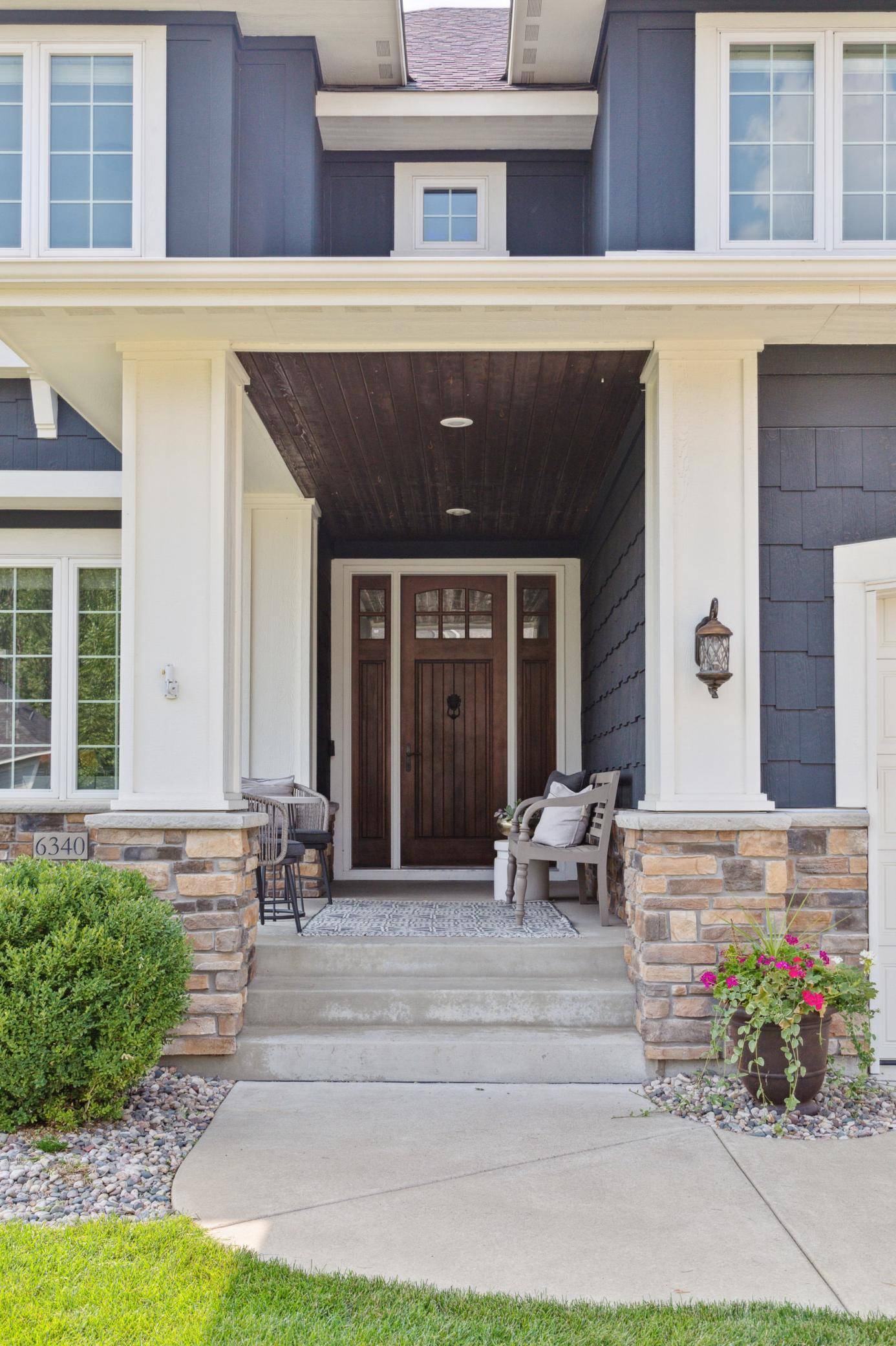 Eden Prairie, MN 55344,6340 Bellevue LN