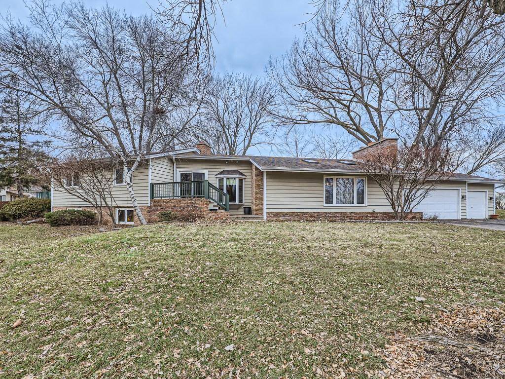 Chaska, MN 55318,875 Oriole LN