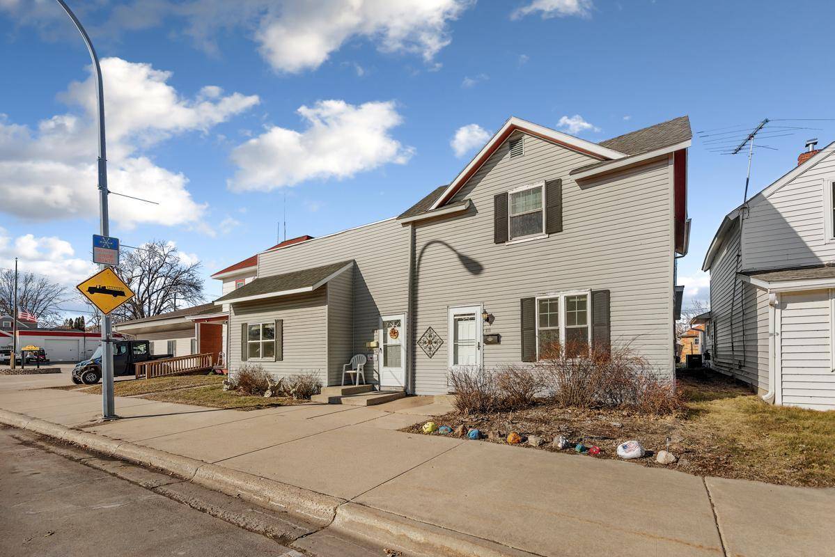 Waterville, MN 56096,111 Main ST E