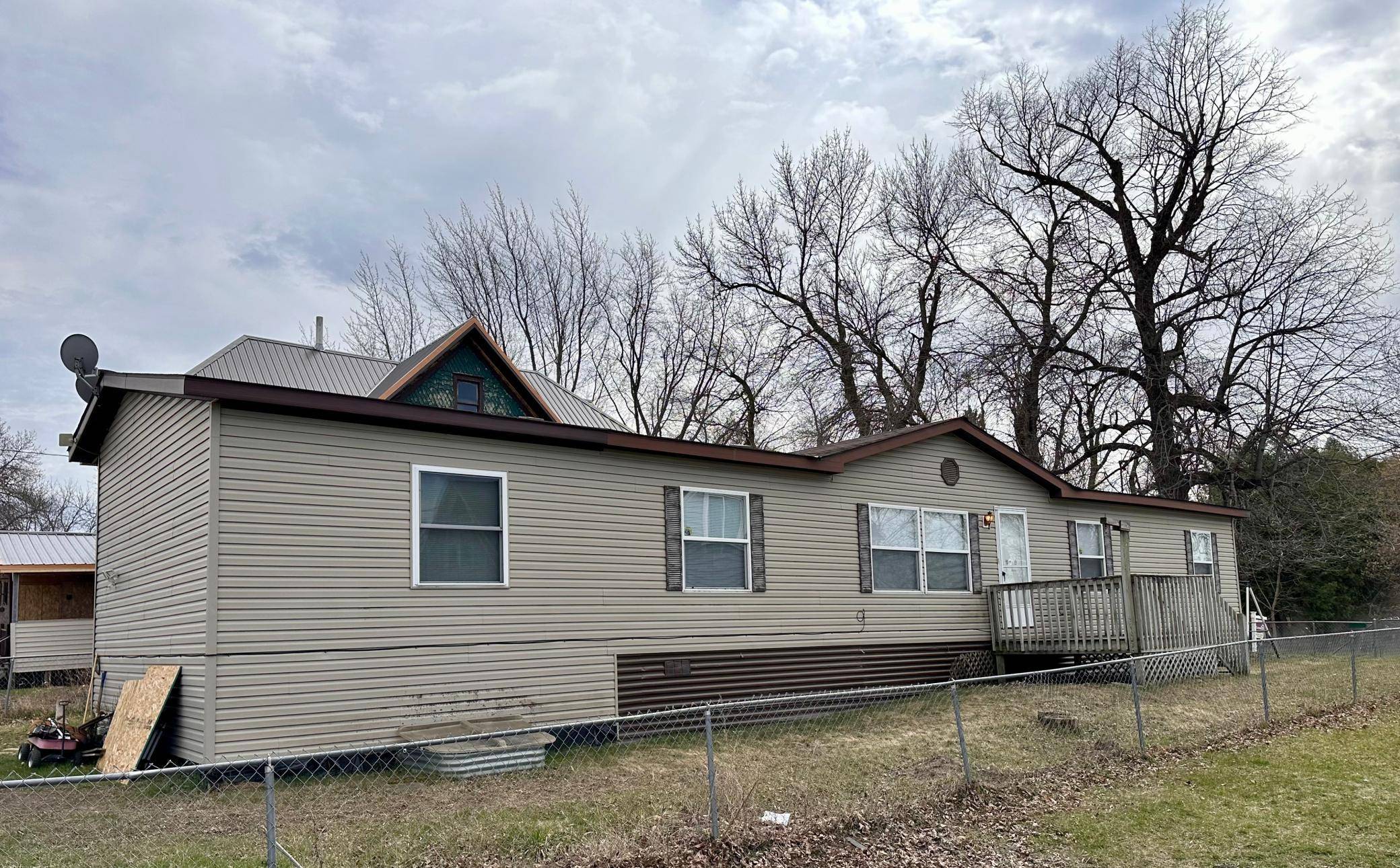 Grove City, MN 56243,113 4th ST S