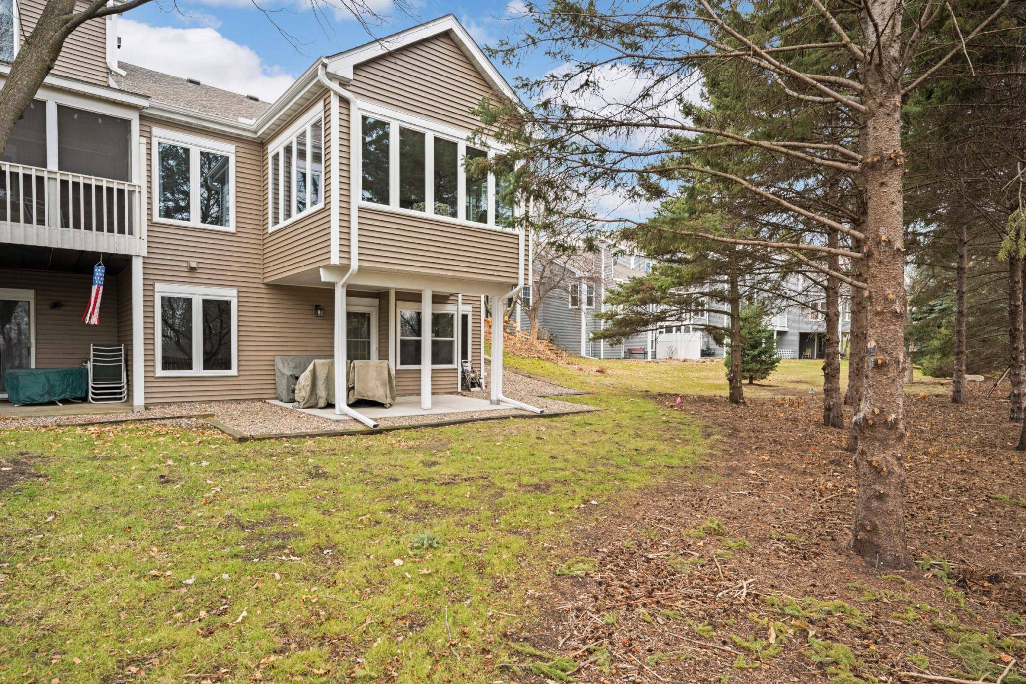 Burnsville, MN 55306,15012 Windemere LN