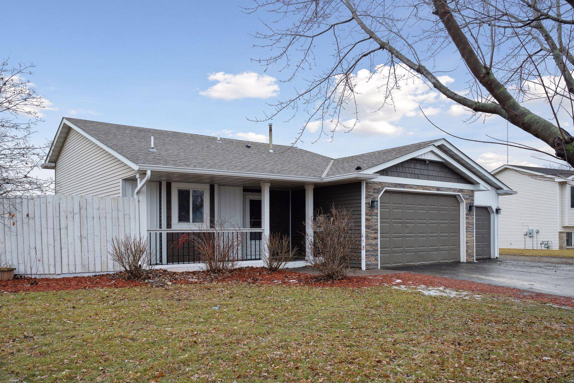 Zimmerman, MN 55398,25722 11th ST W