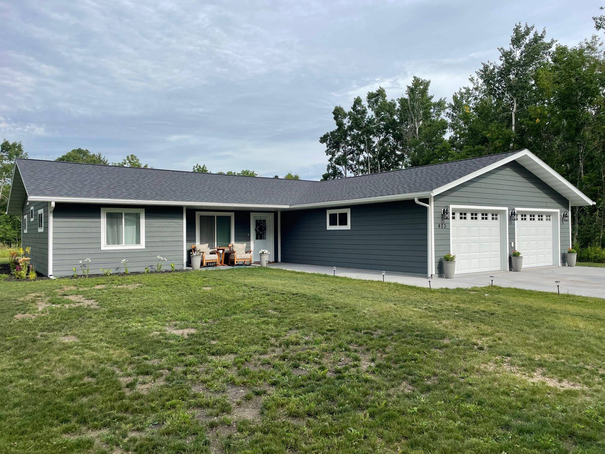 Badger, MN 56714,423 Spruce Street