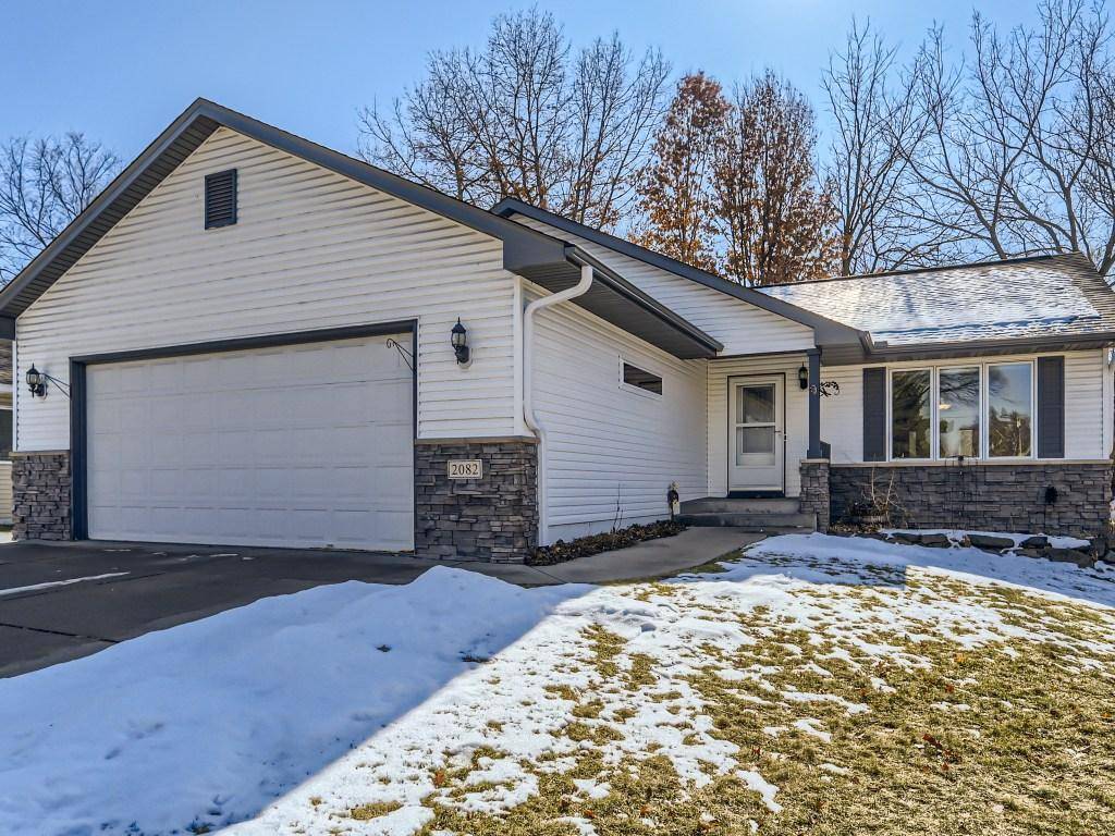 North Saint Paul, MN 55109,2082 Cowern PL E