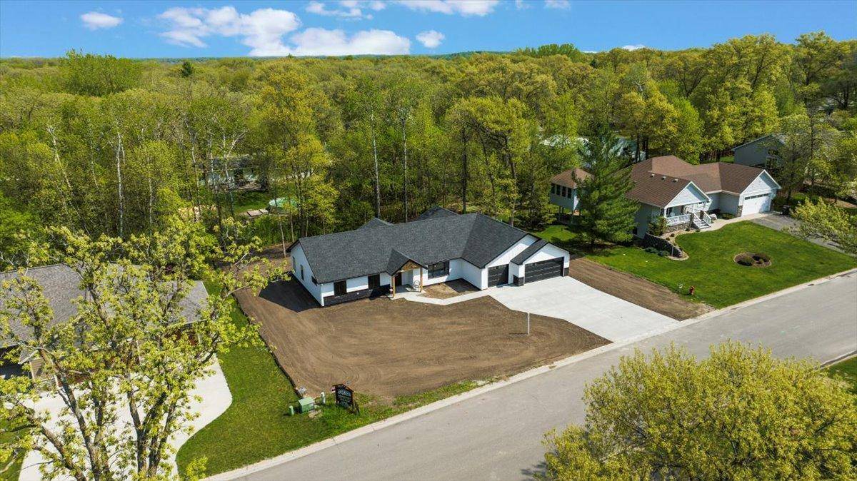 Alexandria, MN 56308,1805 Wildflower LN NE