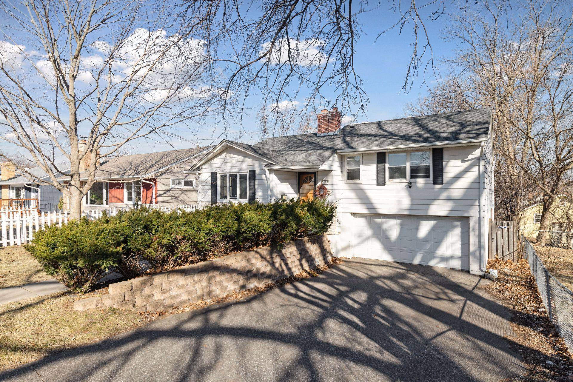 Edina, MN 55436,5108 W 49th ST