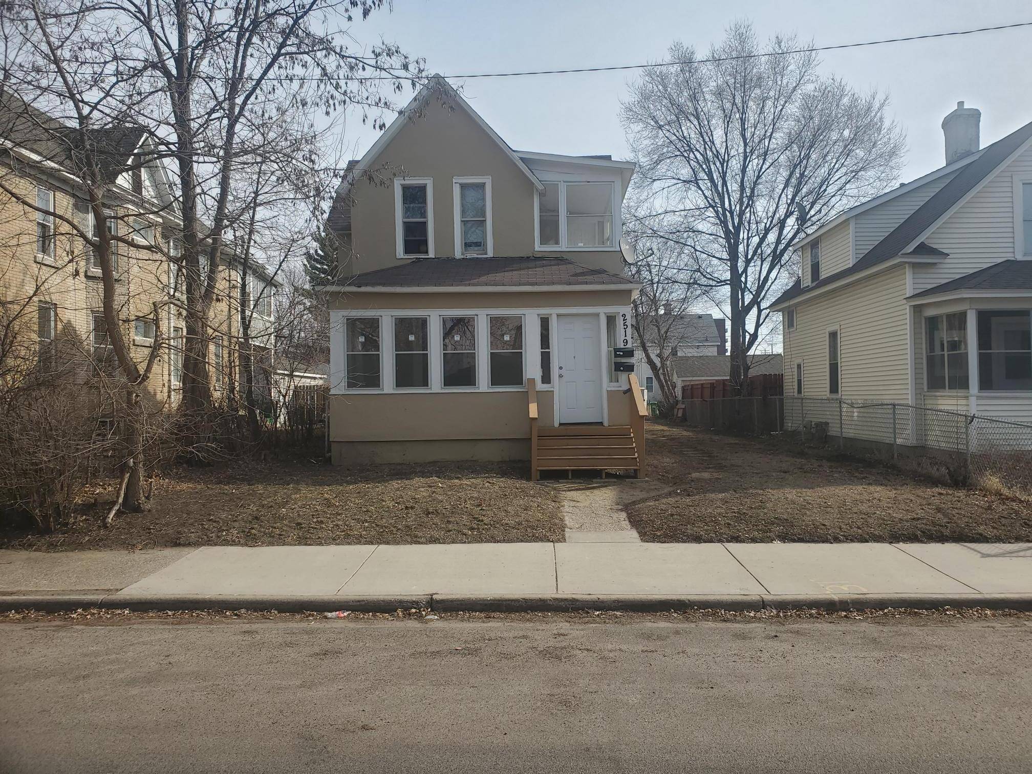 Minneapolis, MN 55418,2519 Grand ST NE