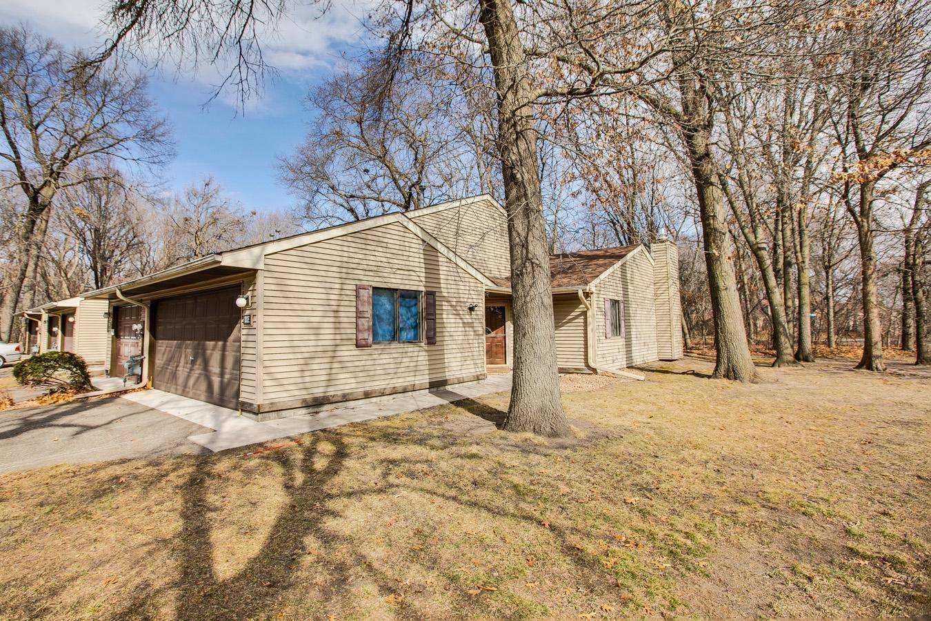 Circle Pines, MN 55014,102 South DR #E