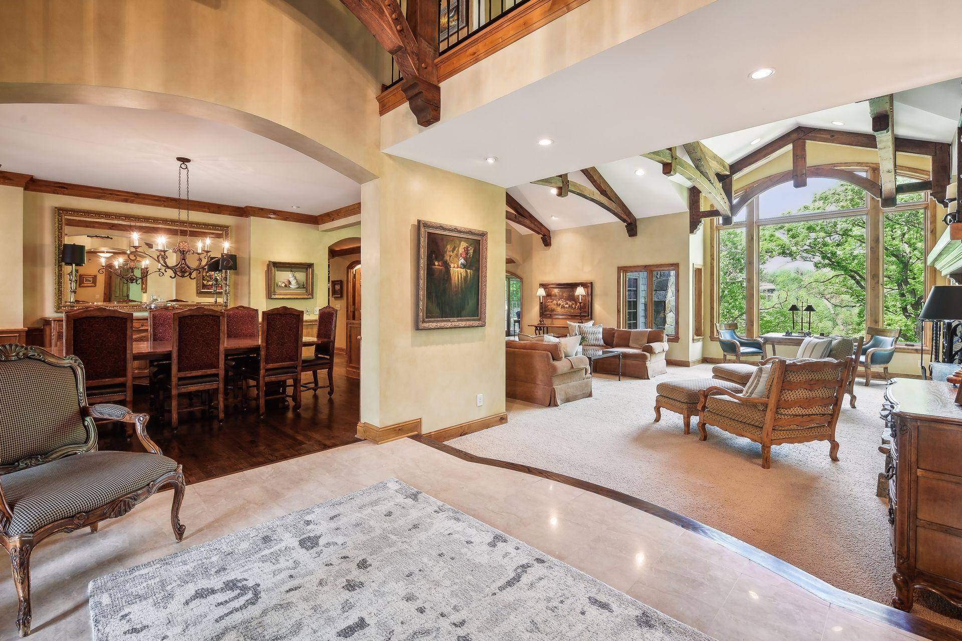 Eden Prairie, MN 55347,10528 Parker DR
