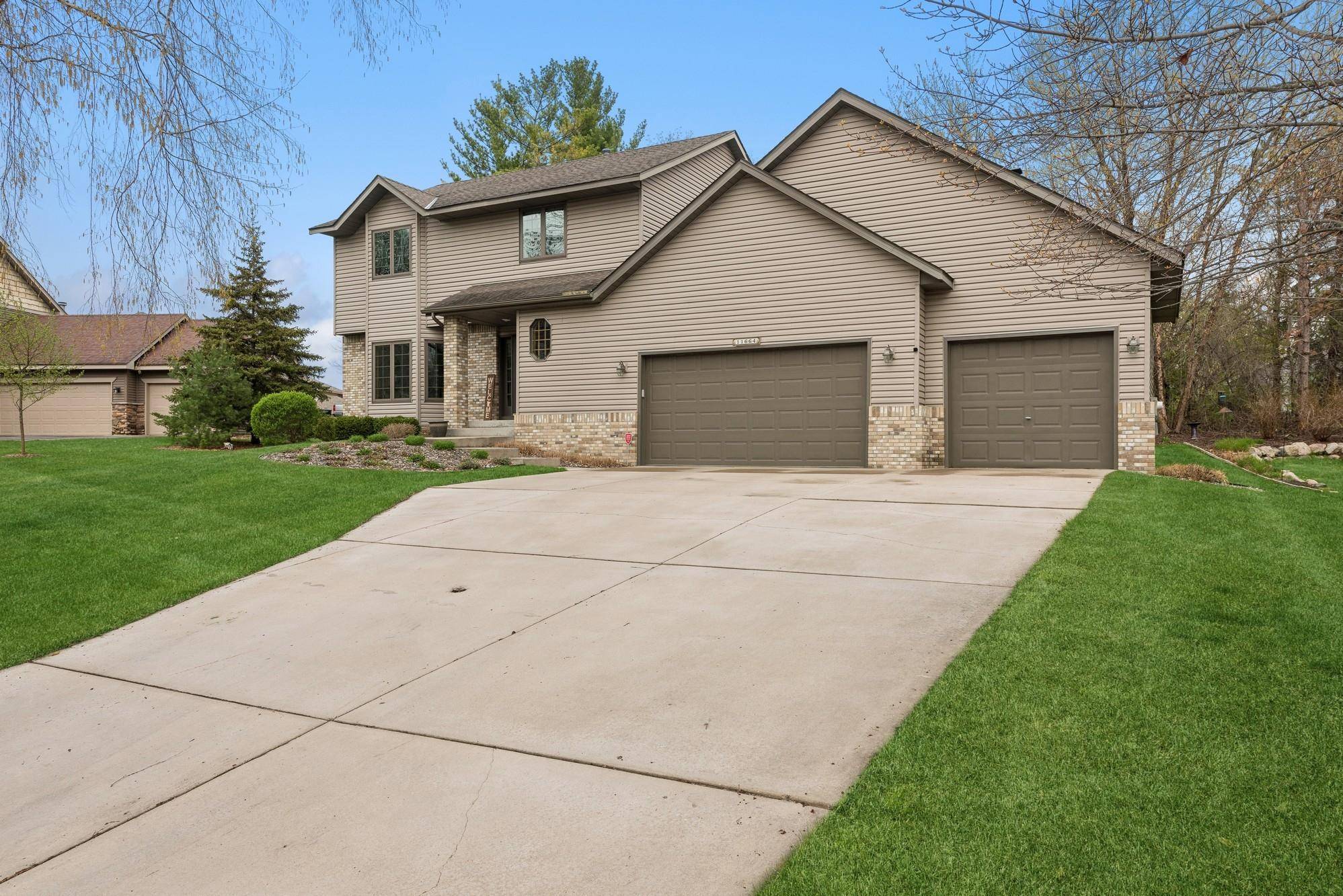 Champlin, MN 55316,11664 Oakview CT