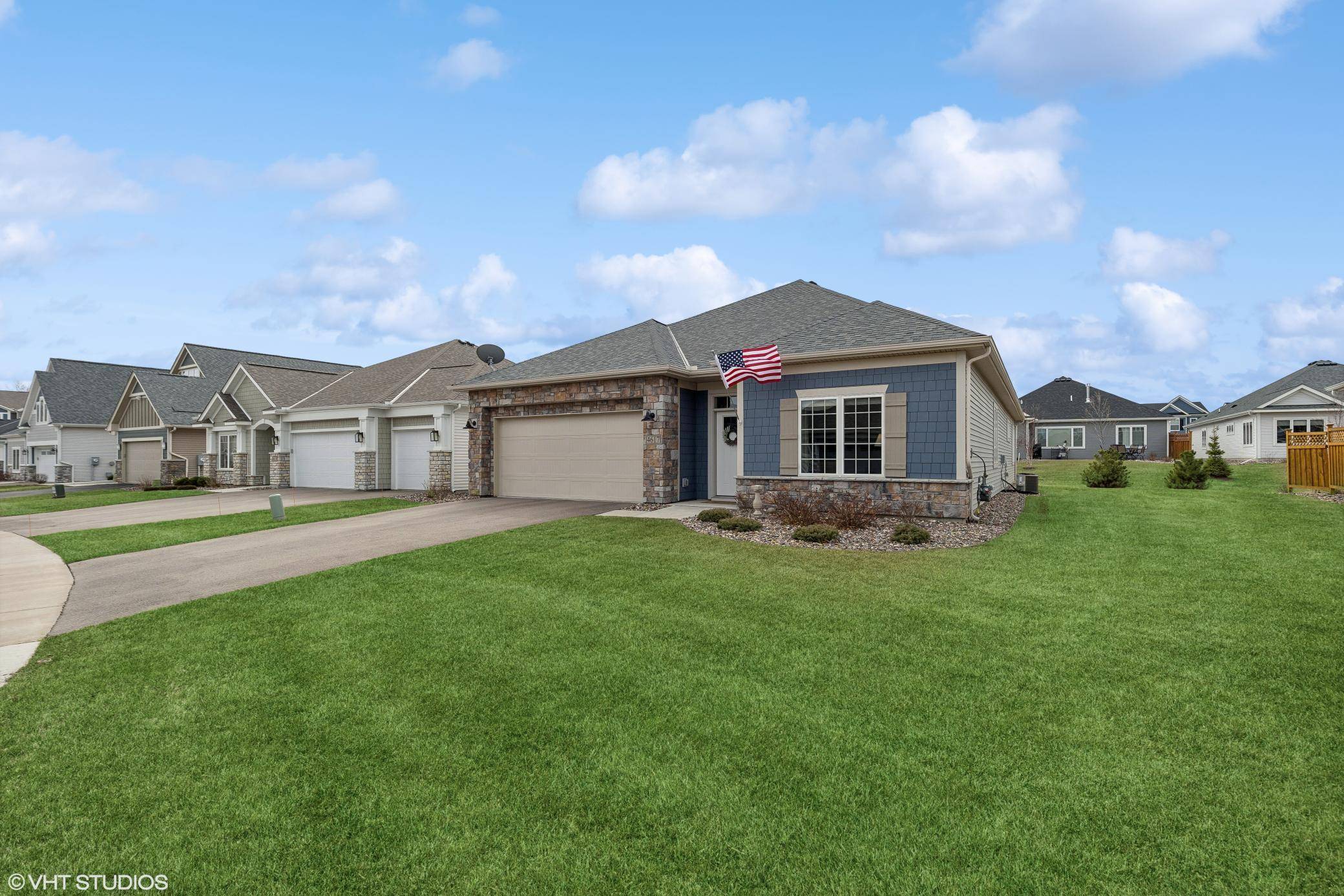 Minnetrista, MN 55331,4617 Foxglove DR