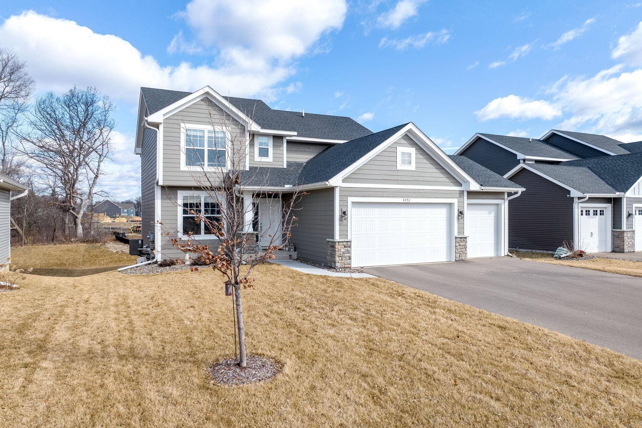 Blaine, MN 55449,4253 128th LN NE