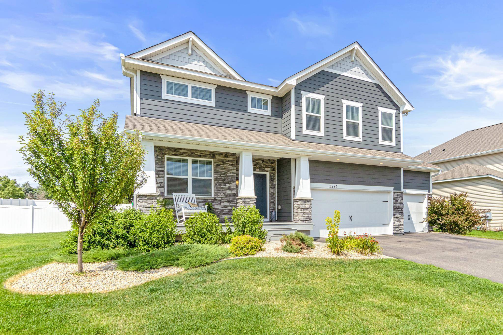 Apple Valley, MN 55124,5283 151 ST W