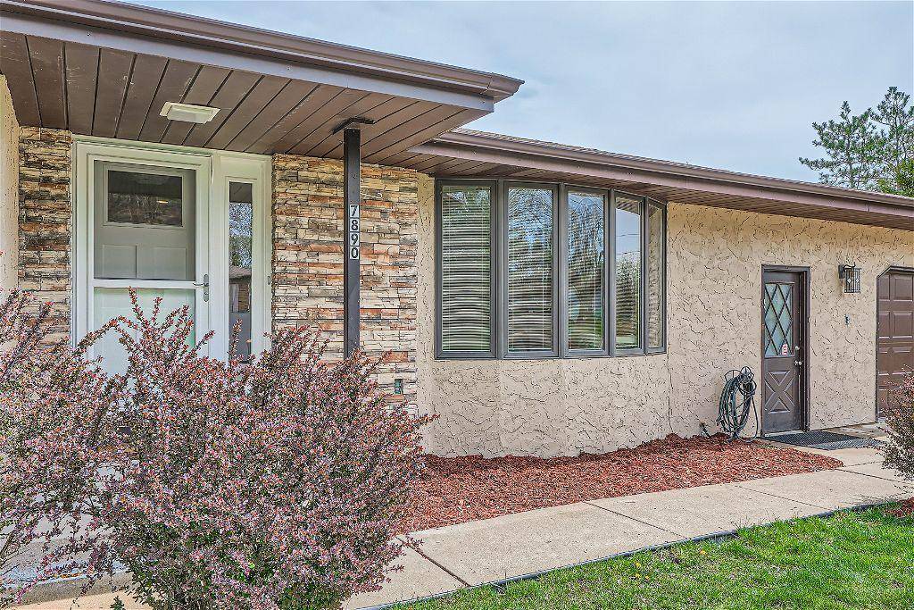 Inver Grove Heights, MN 55076,7890 Boyd AVE