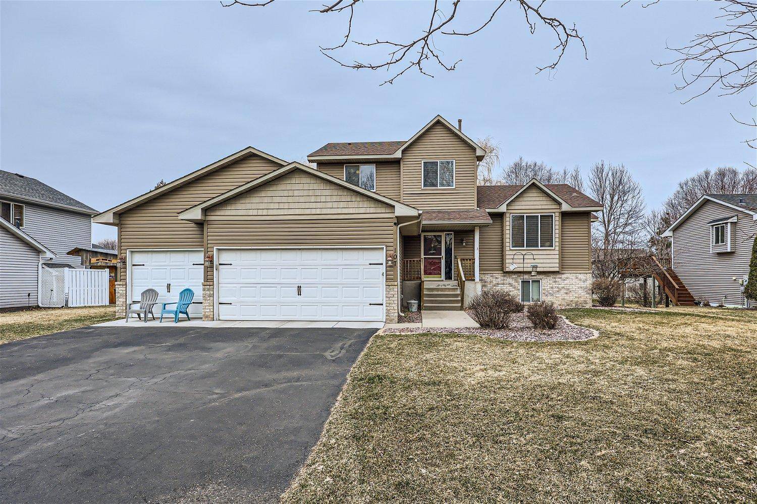 Lino Lakes, MN 55014,107 Mustang CT